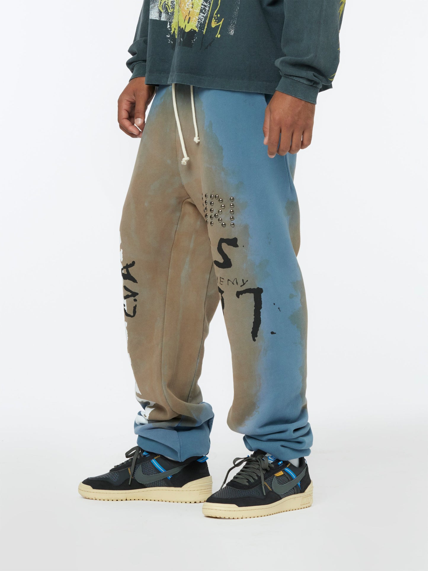 INRI SWEATS (Grail Blue)