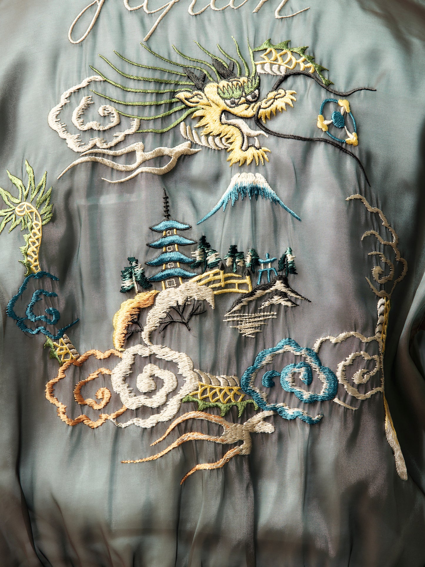 Sheer Pearl Mosquito Guard 2TONES Vietnam JKT