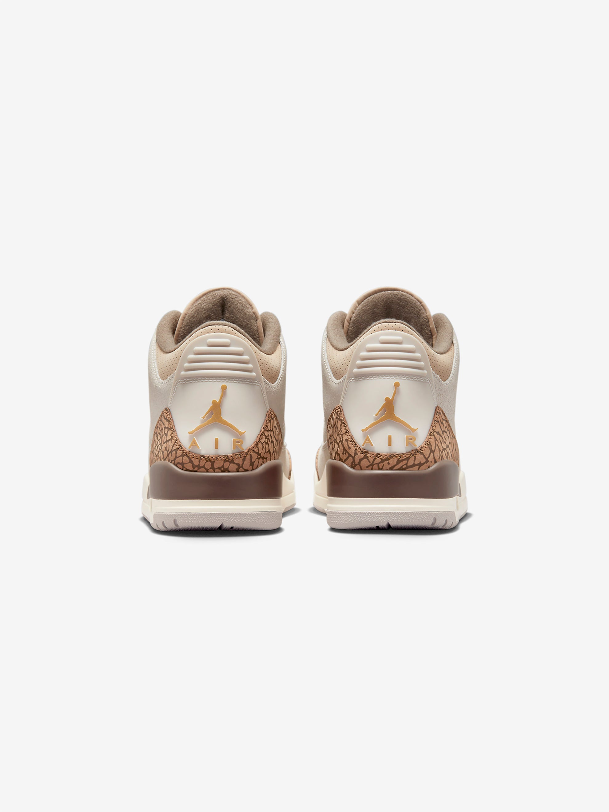 Air Jordan 3 Retro (Lt Orewood Brn/Metallic Gold)