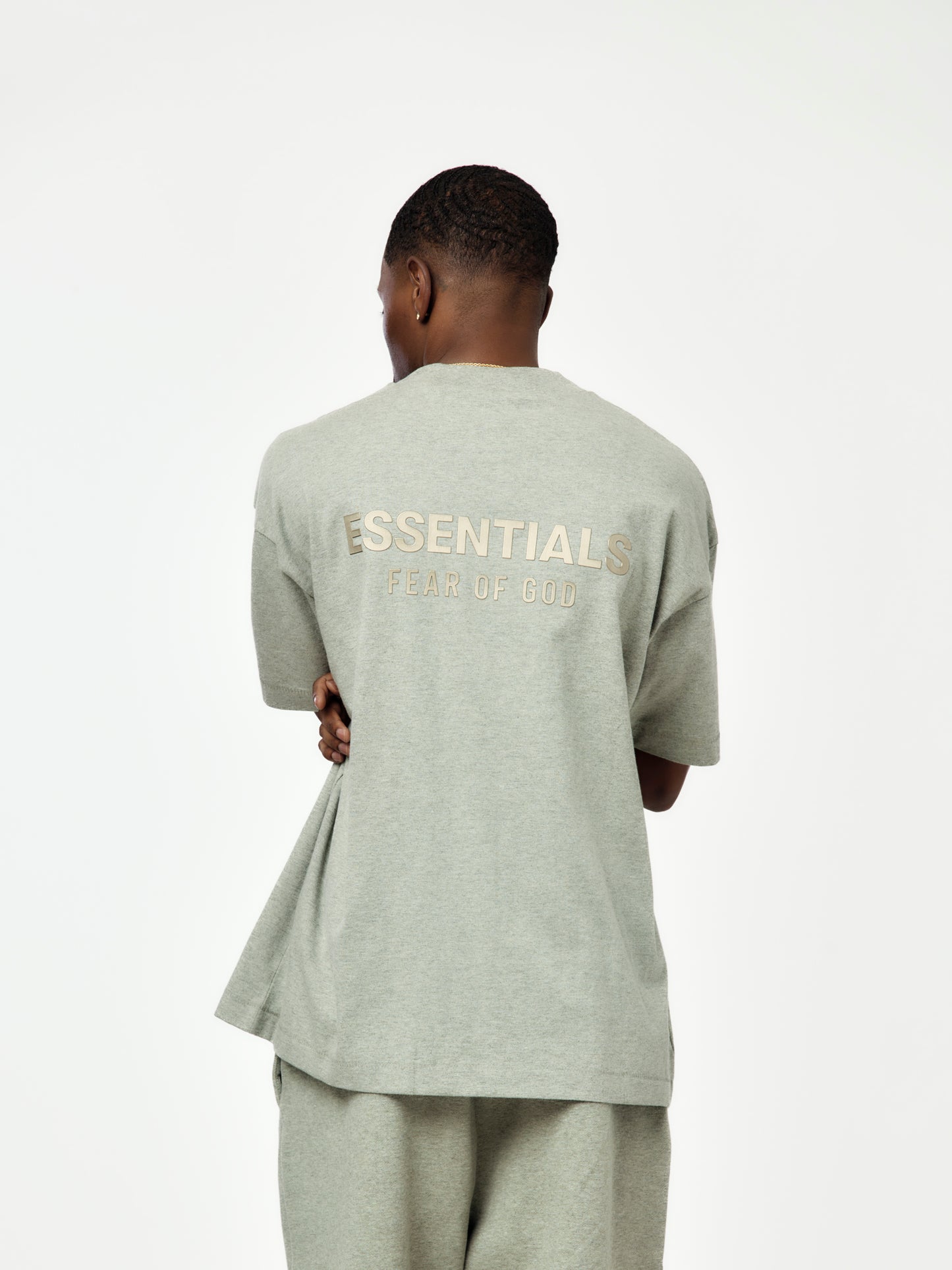 Classic Fit T-Shirt (Concrete)