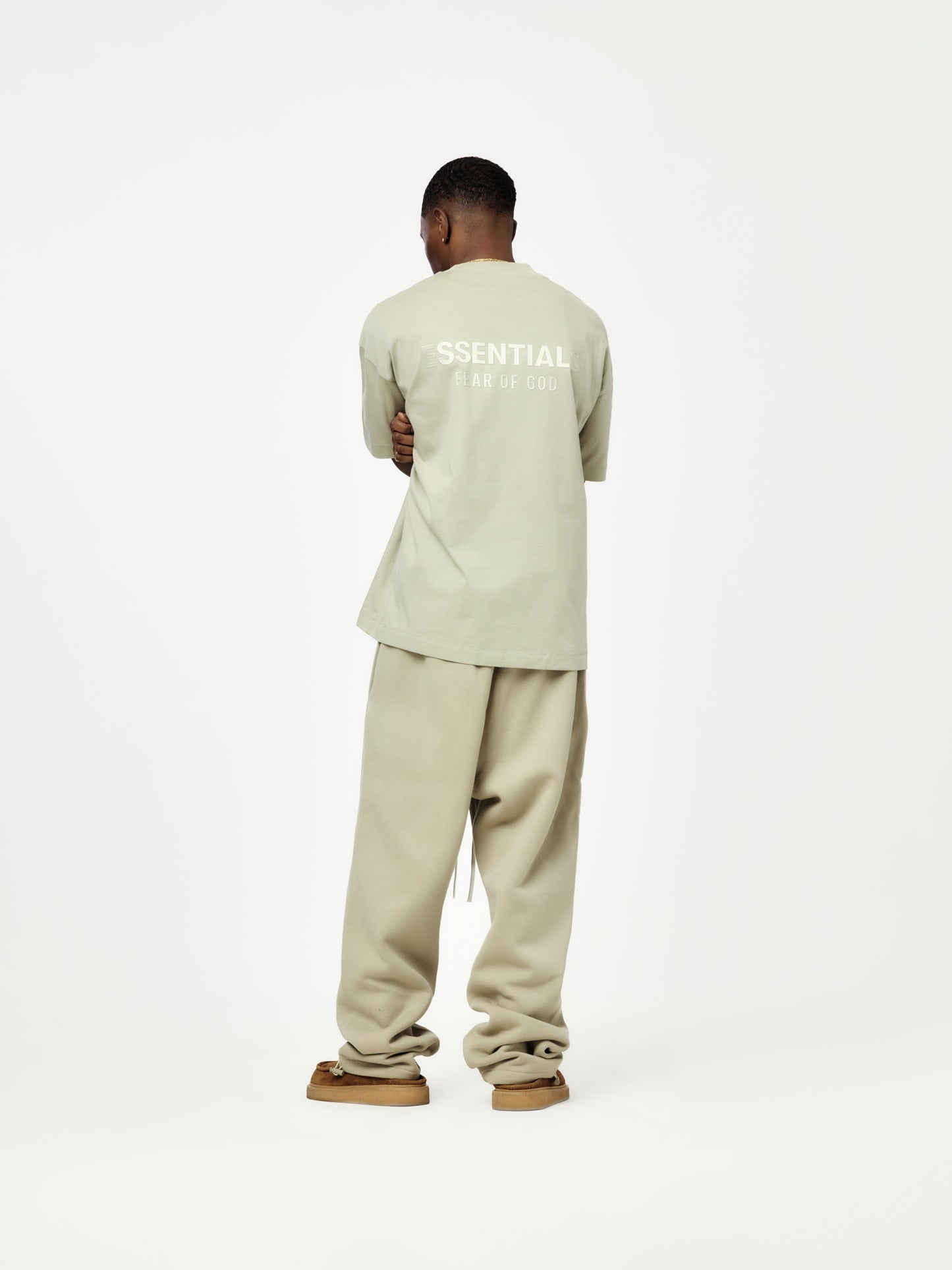 Classic Fit T-Shirt (Abbey Stone)