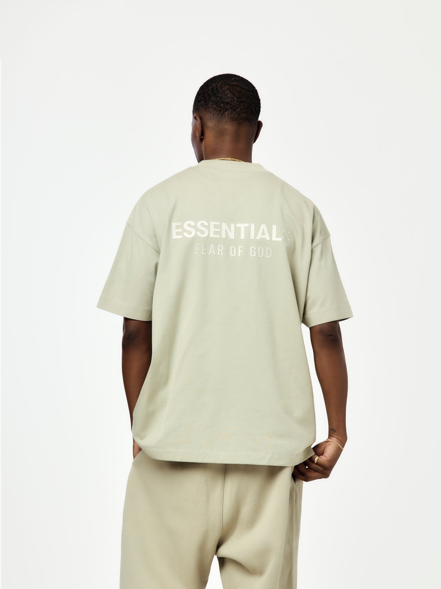 Classic Fit T-Shirt (Abbey Stone)