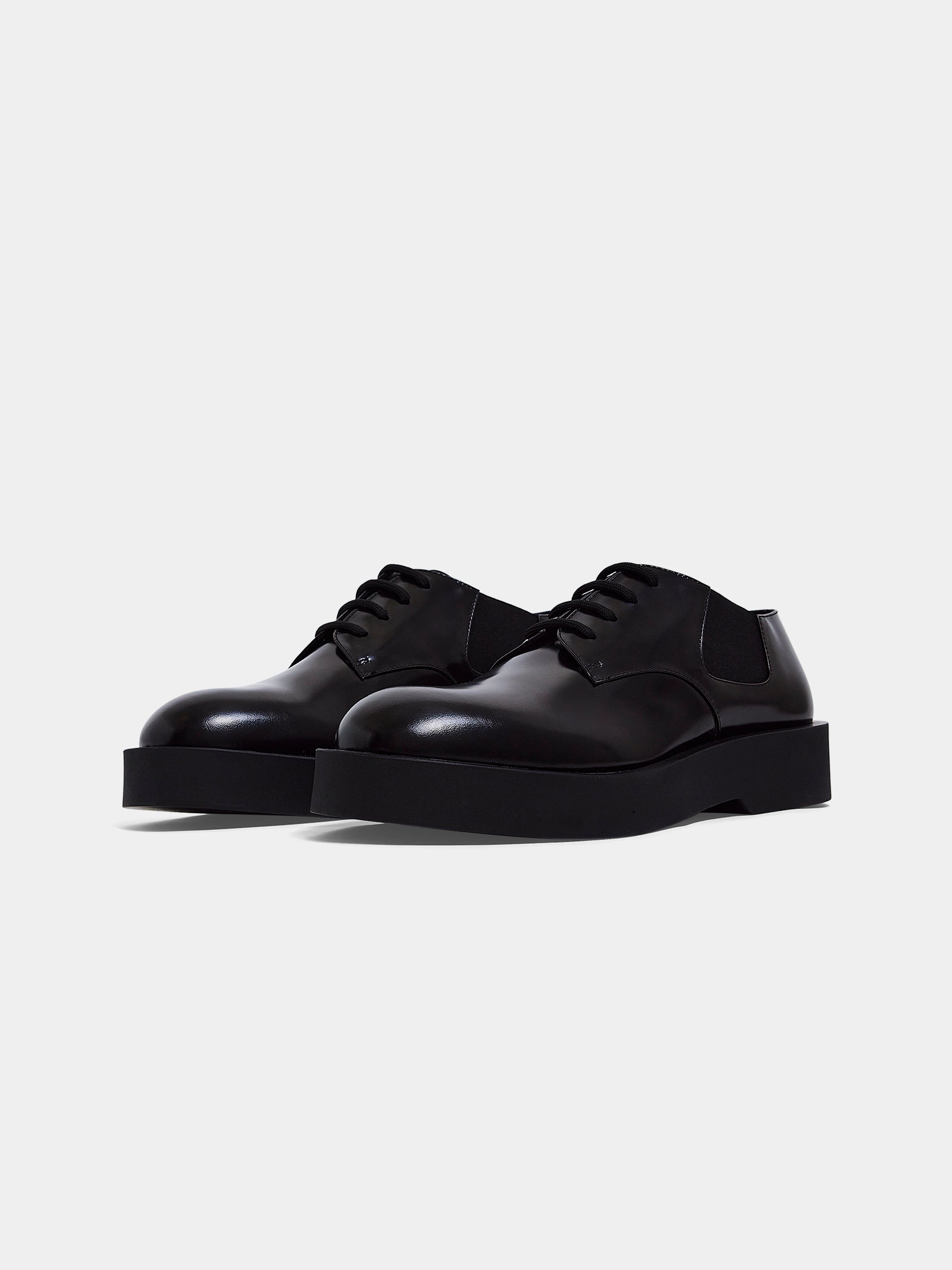 Lace-Up Rubber Sole Shoes (Black)