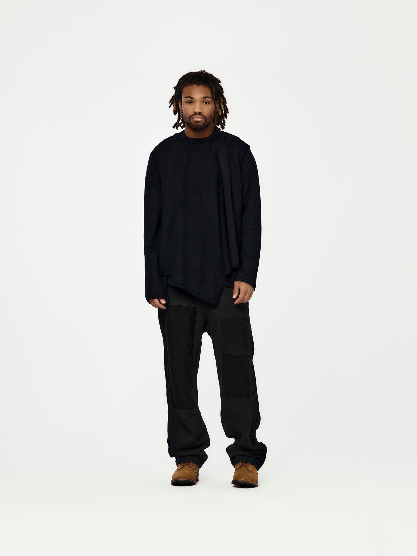 MEN'S SWEATER 2 (BLACK)