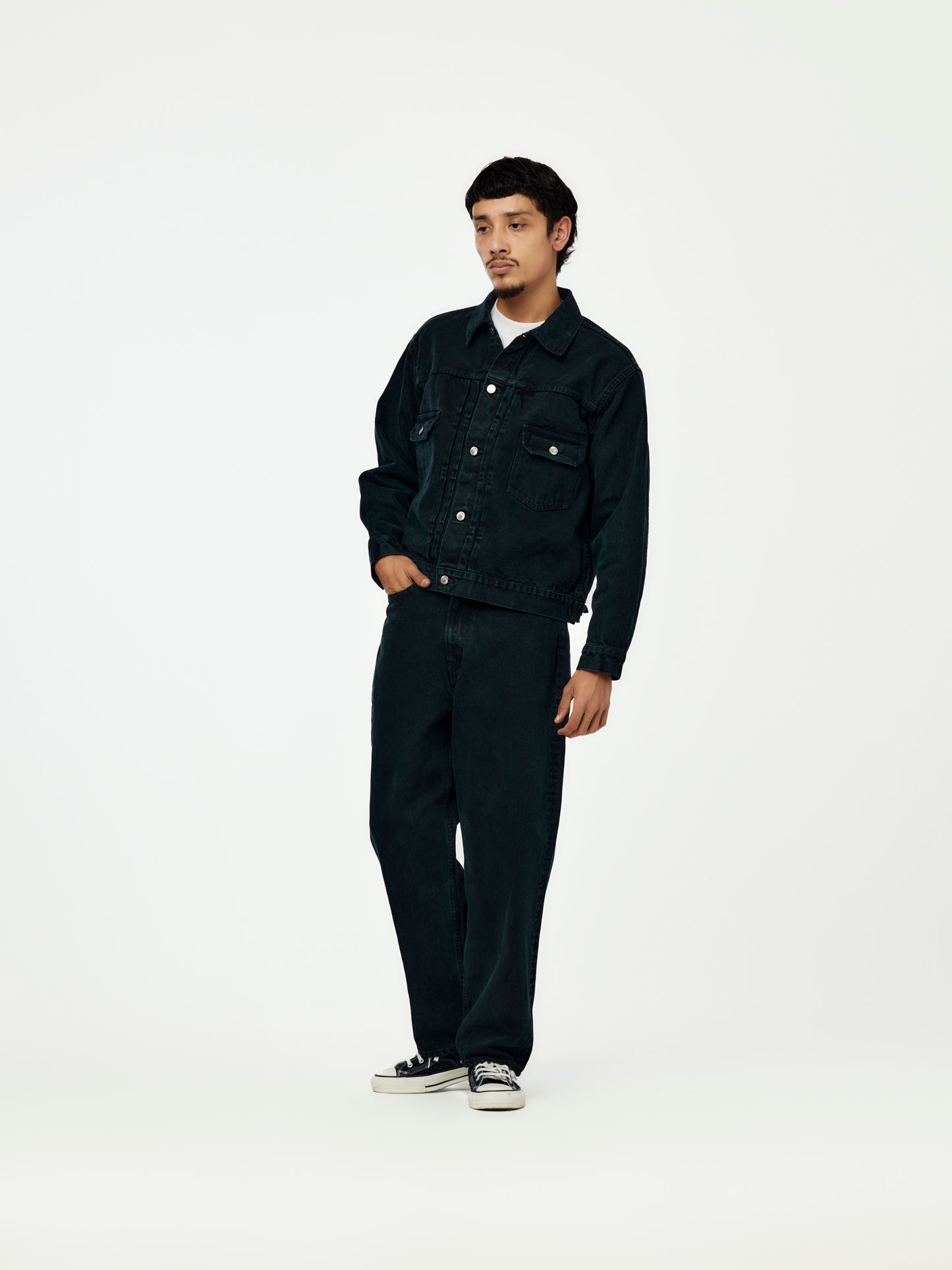 Black Washed Wide Denim Pants (Black)