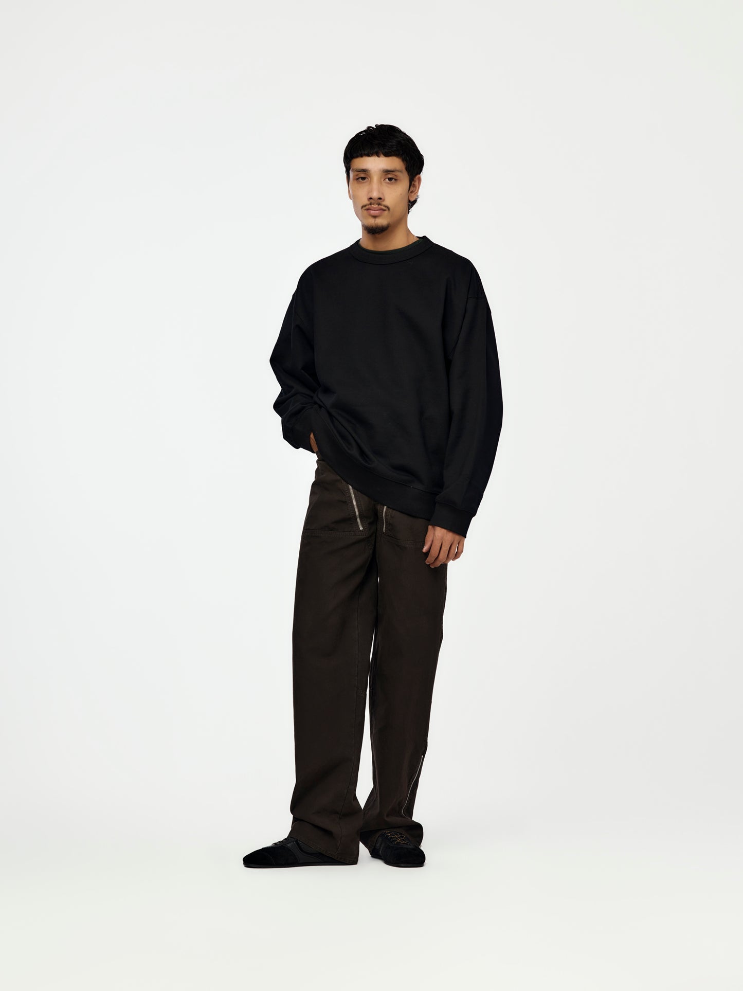 Hax 2611 M.K. Sweater (Black)