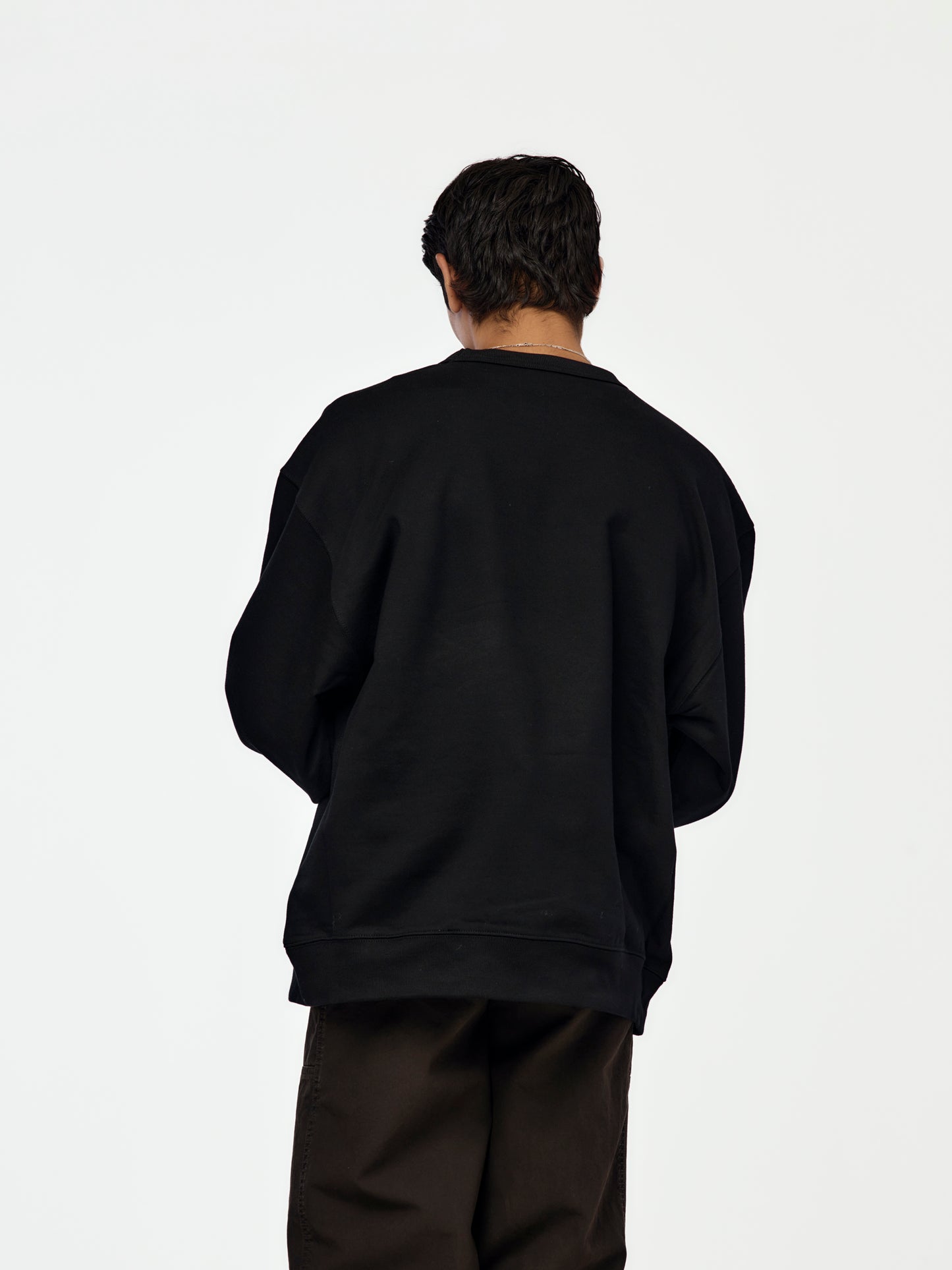 Hax 2611 M.K. Sweater (Black)
