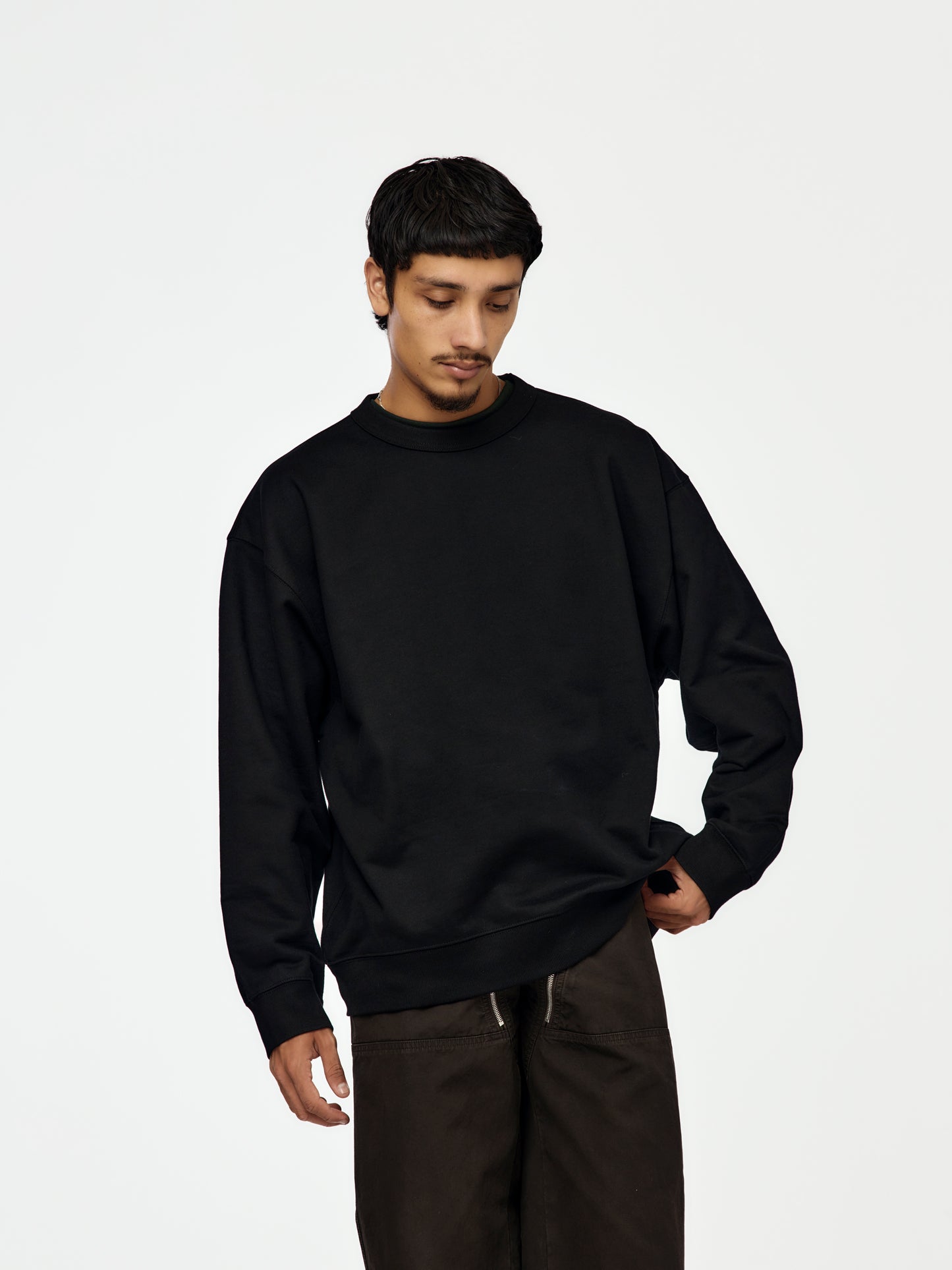 Hax 2611 M.K. Sweater (Black)