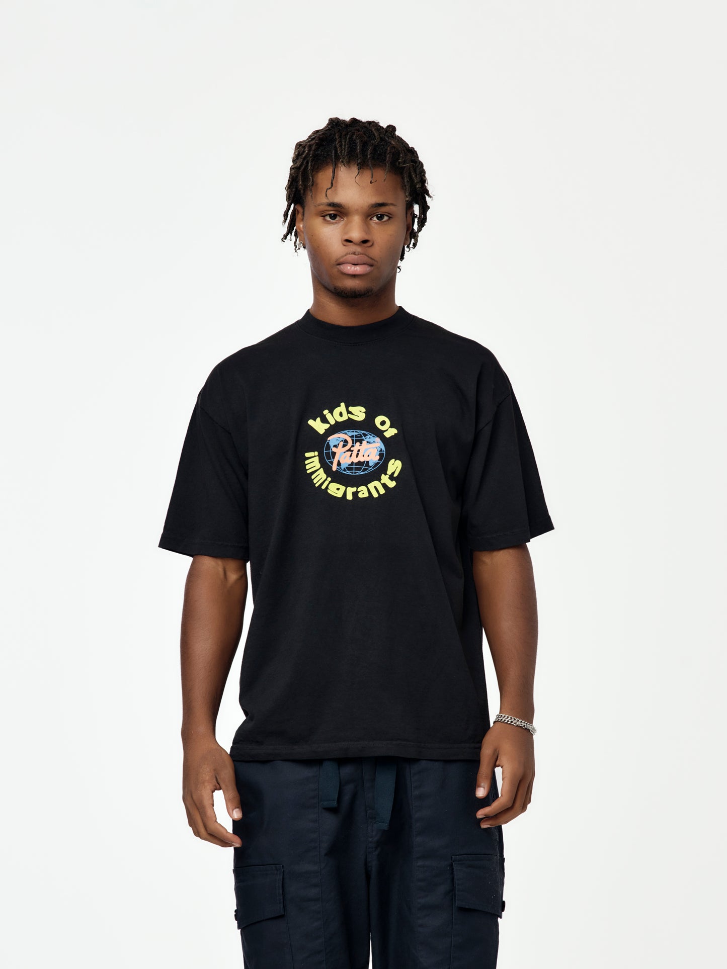 KOI EACH ONE TEE