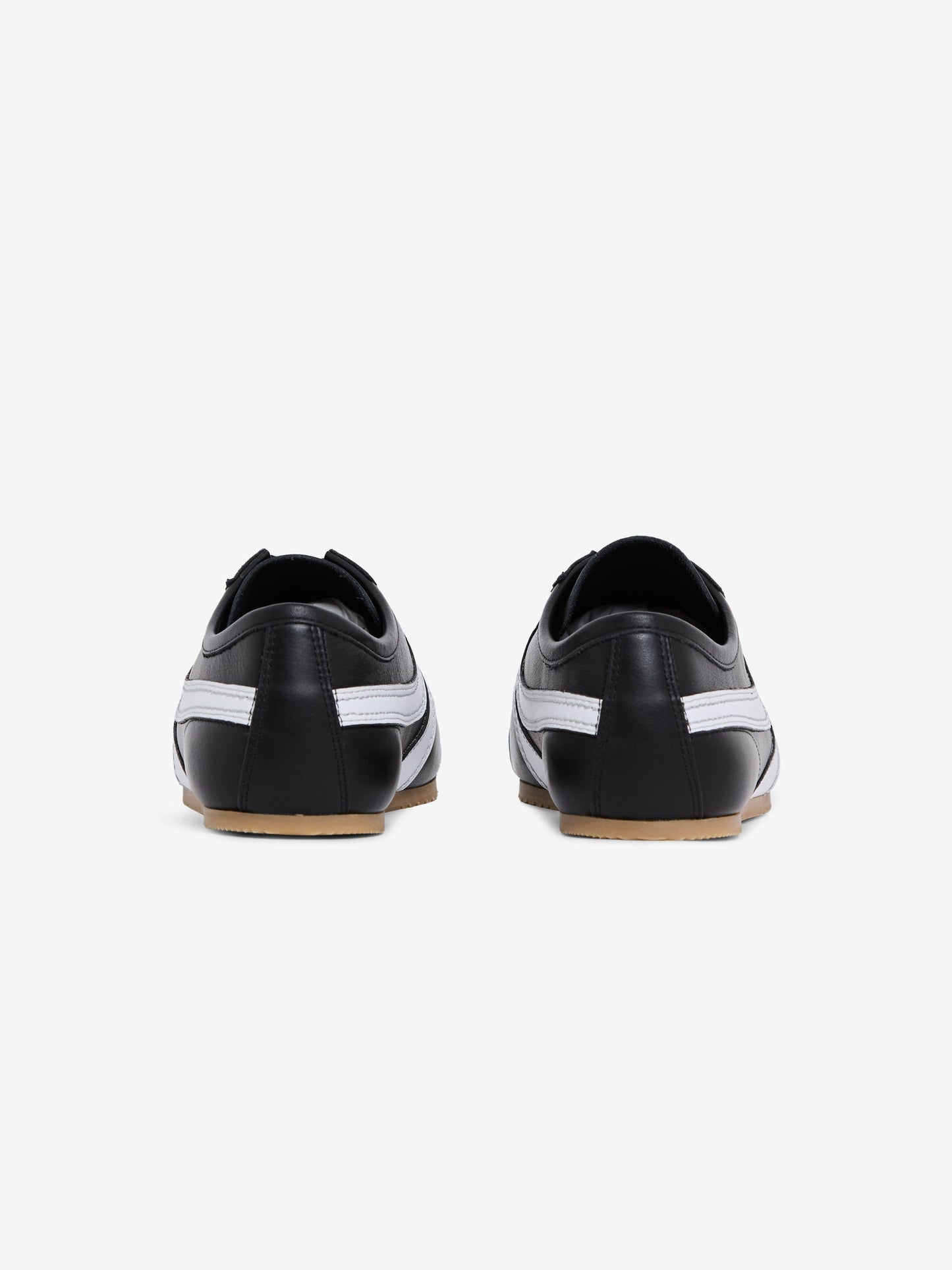 Capsule Shoe (Black)