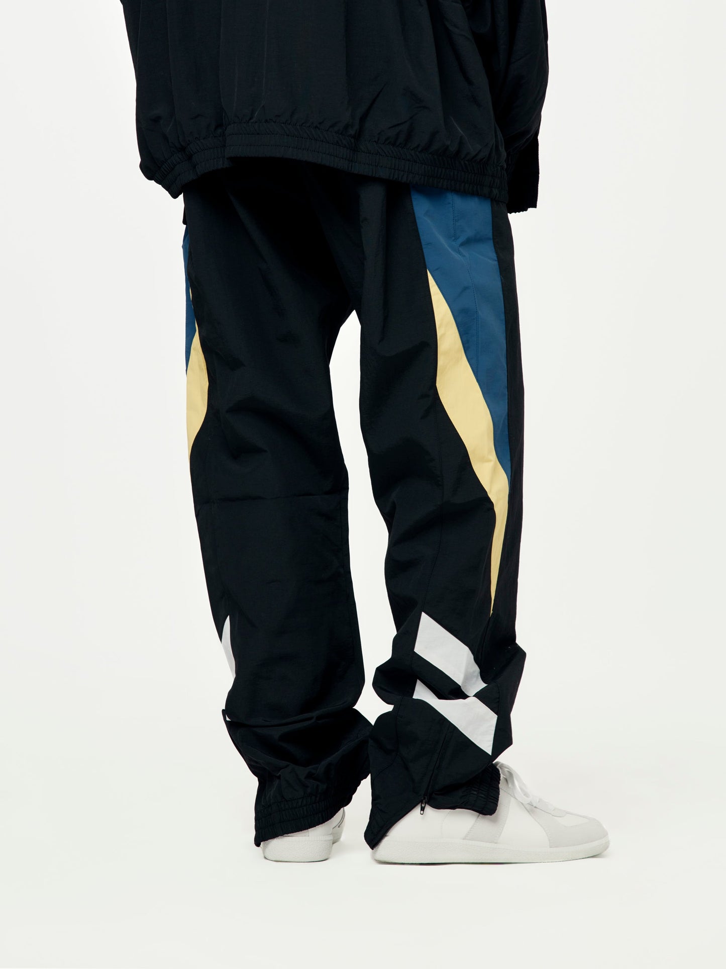 Panelled Trackpant (Black/Yellow)