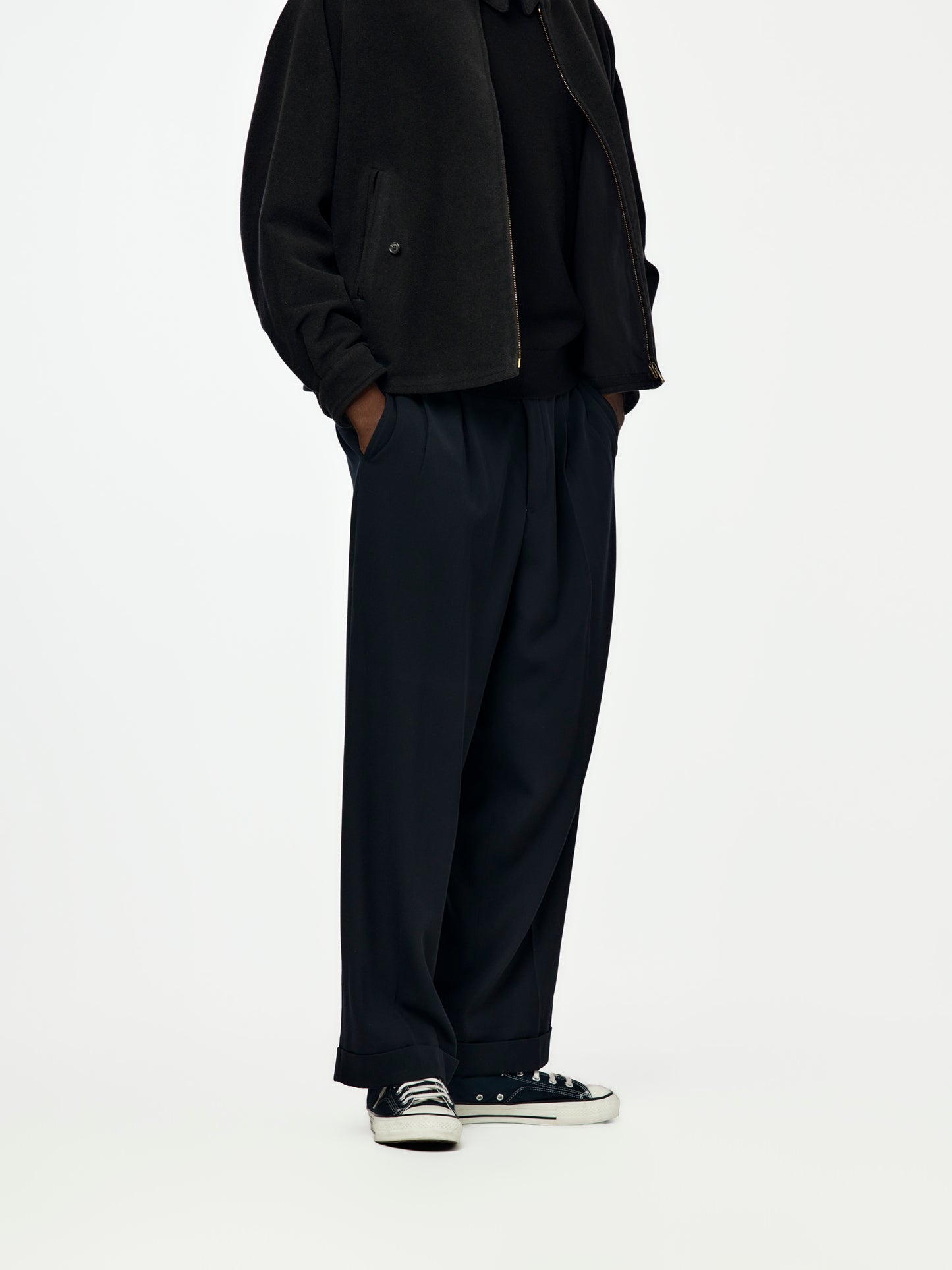 Wool Wide Tapered Trousers (Navy) SIS