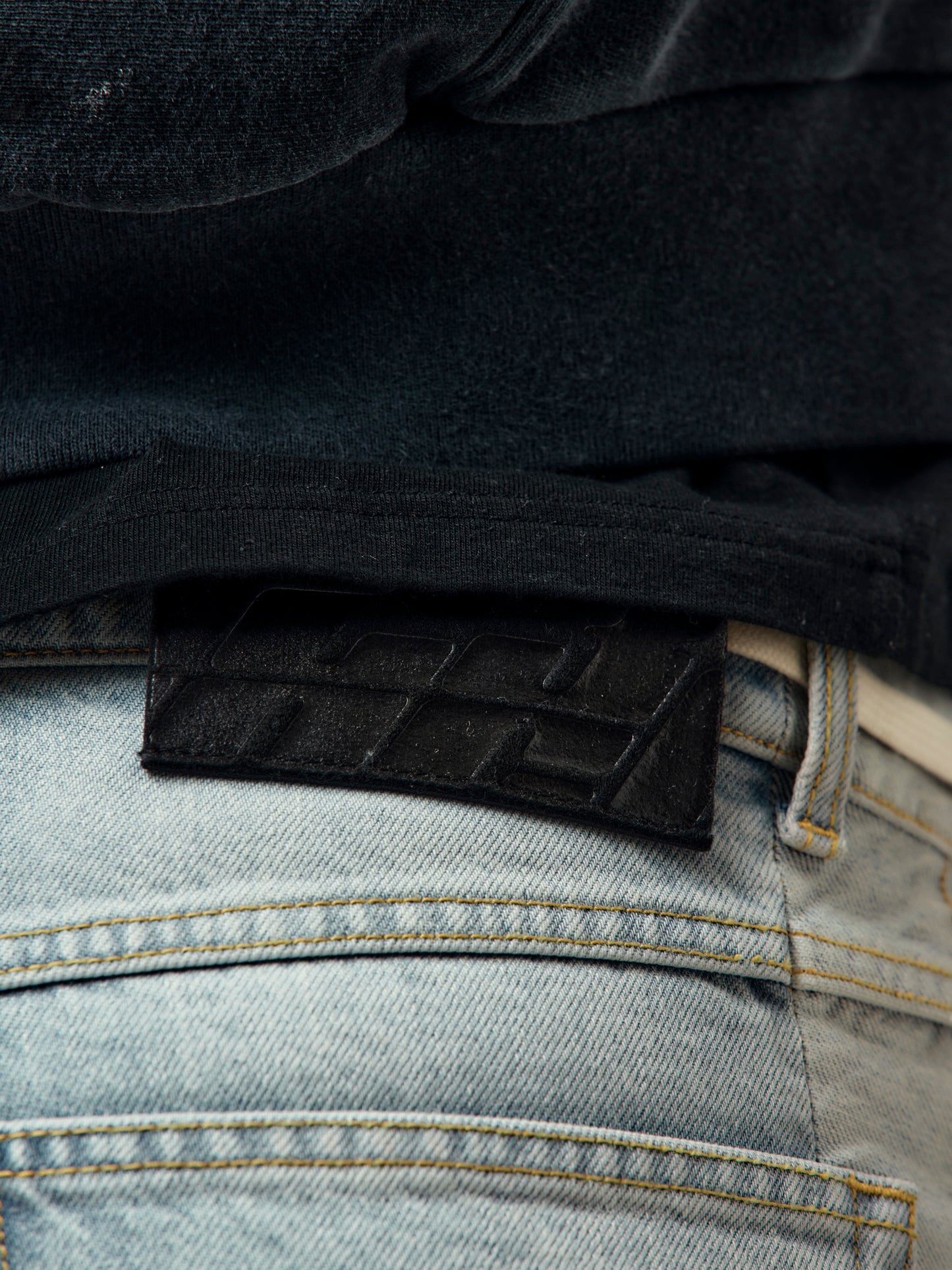 Hermetic He Rose 2 (Light Blue)