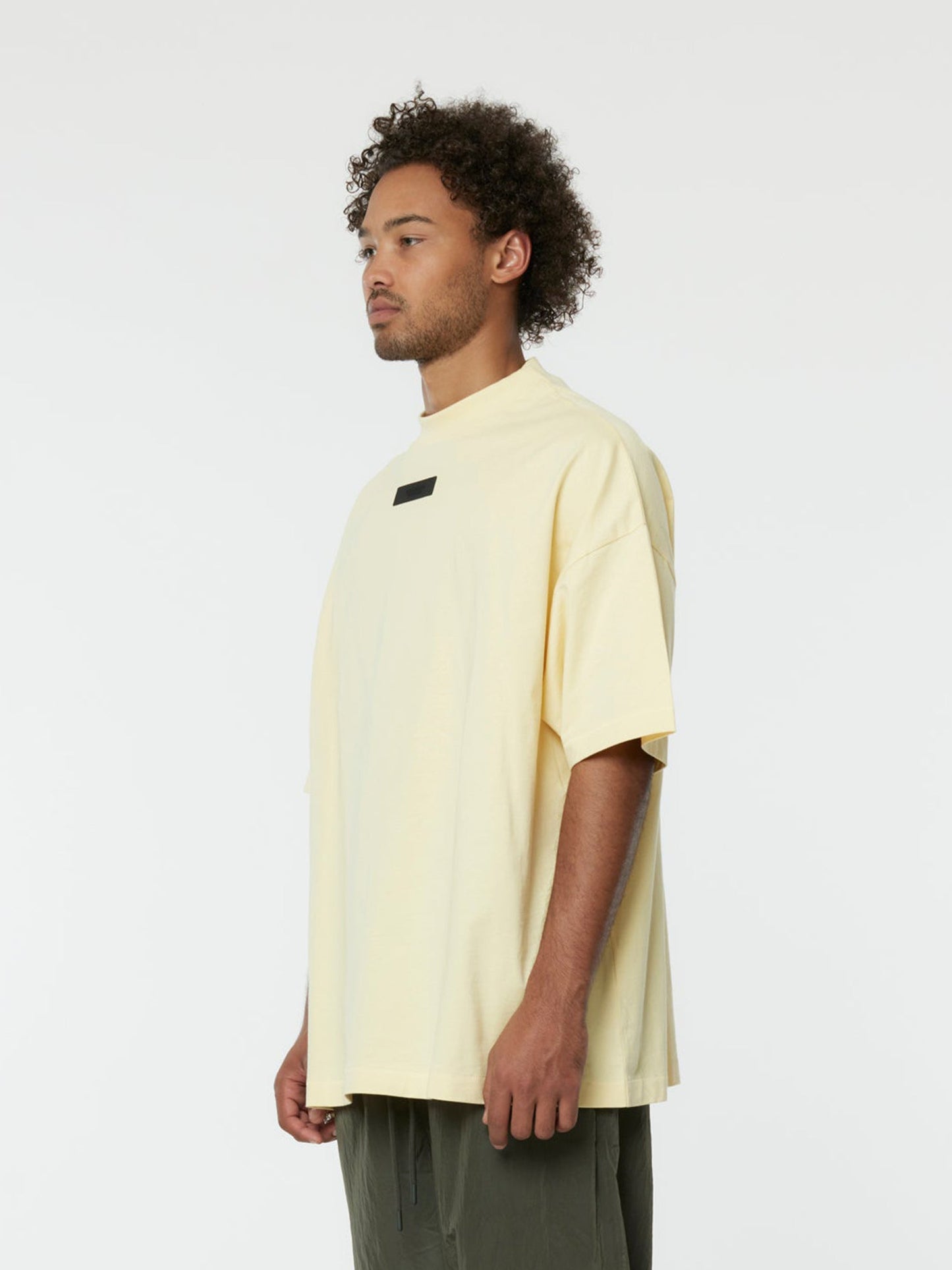 Crewneck Tee S24 (Garden Yellow)