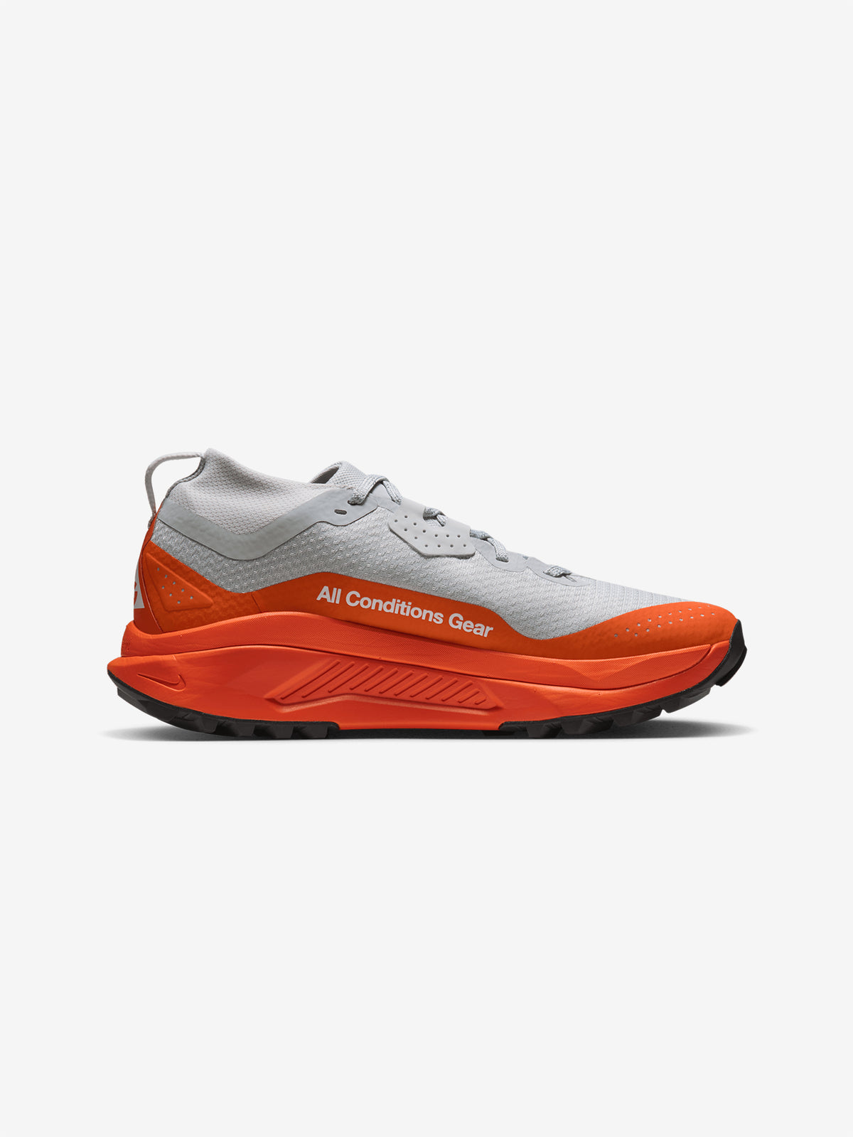 Nike ACG Zegama Trail GORE-TEX (LIGHT SILVER/SUMMIT WHITE-SAFETY ORANGE)