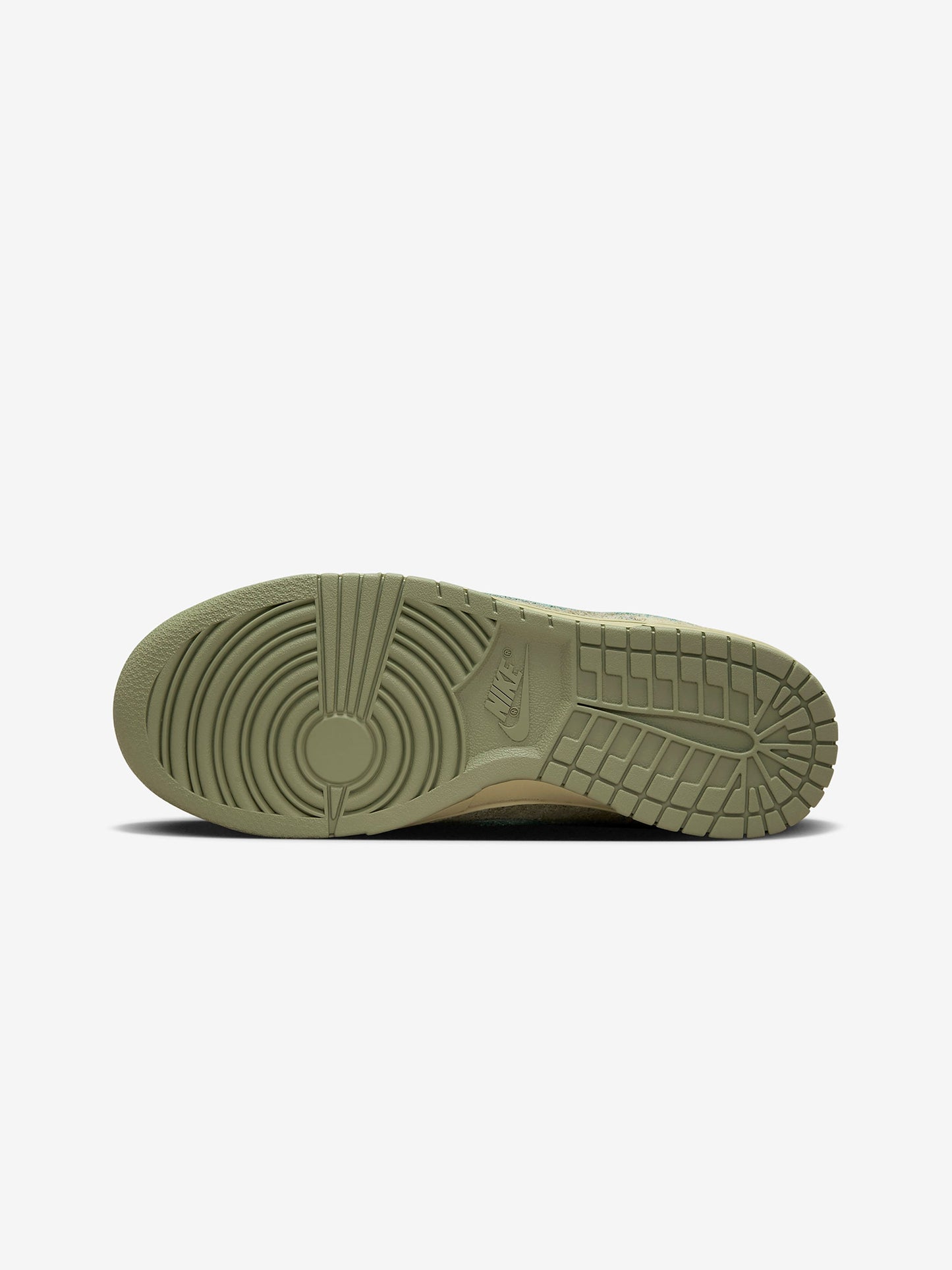 W Nike Dunk Low (Olive Aura/Bicoastal/Oil Green)