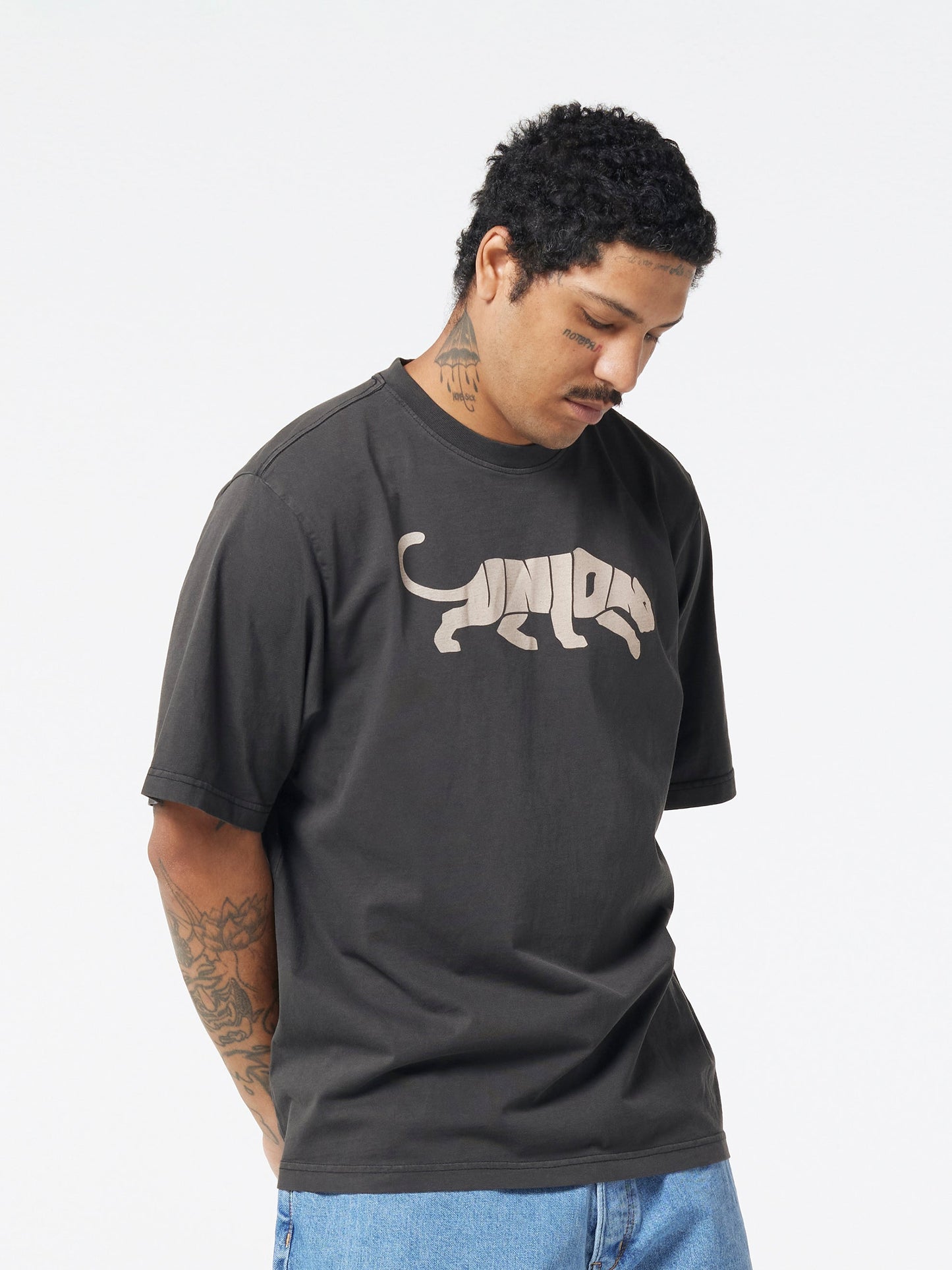 Bobby Tee (Black)