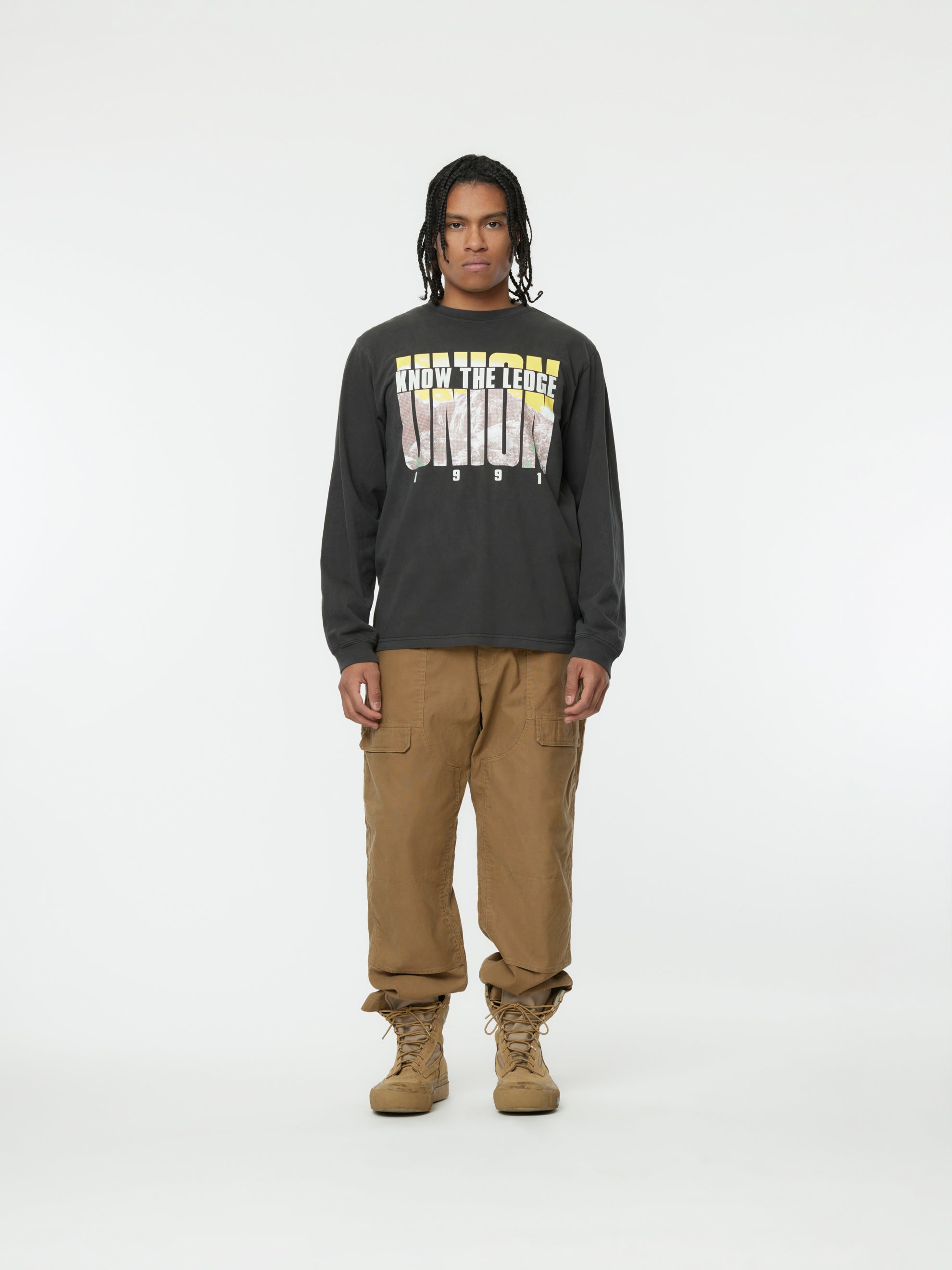 Elevation L/S T-Shirt (Vintage Black)