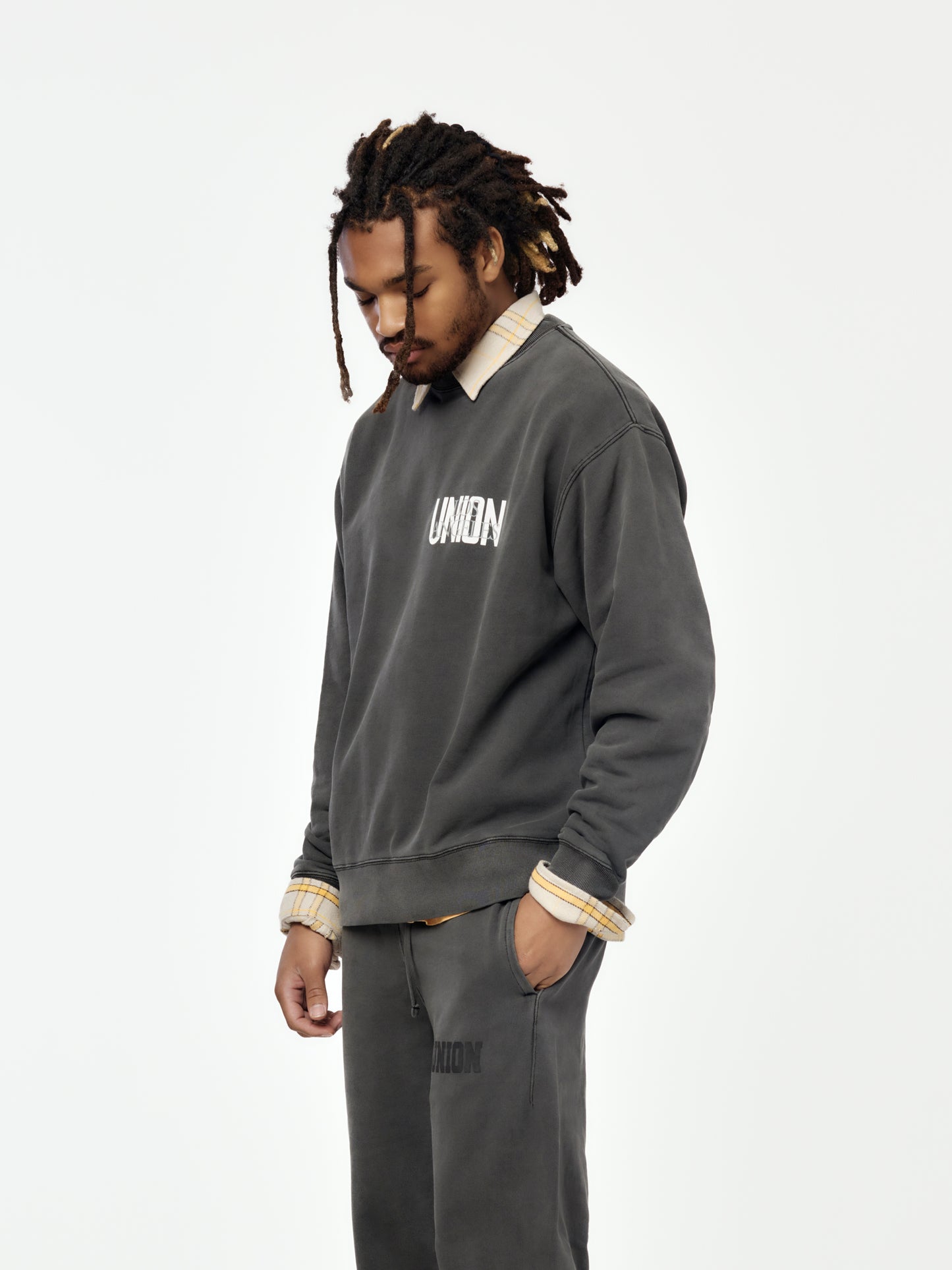 Fellini Crewneck (Vintage Black)