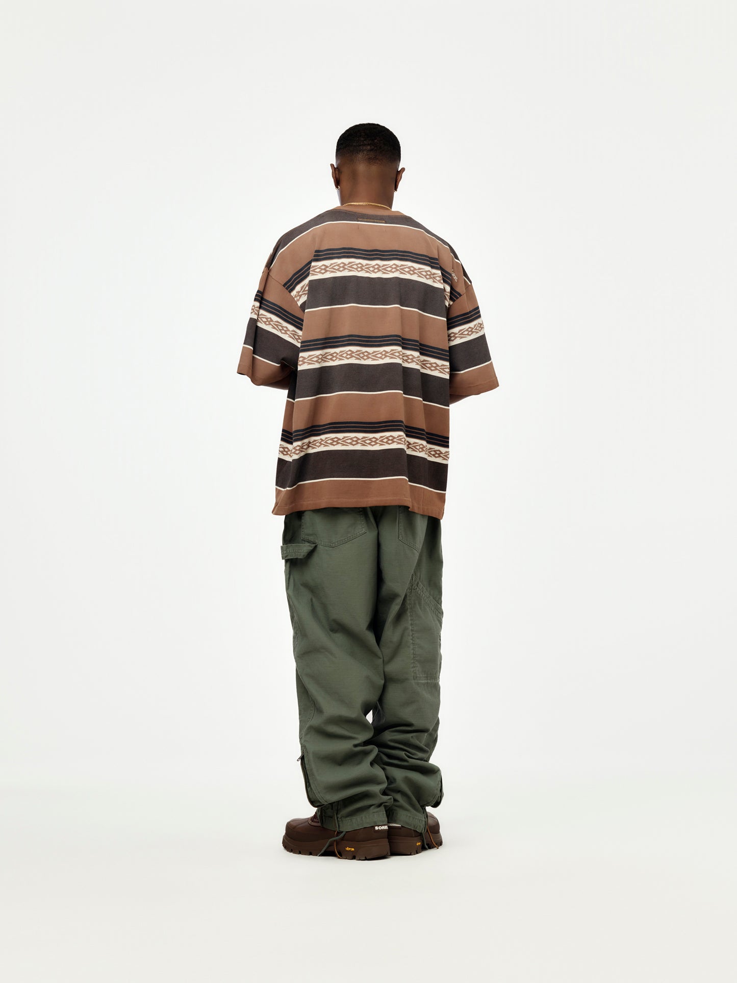 KENMORE TEE (DARK BROWN)