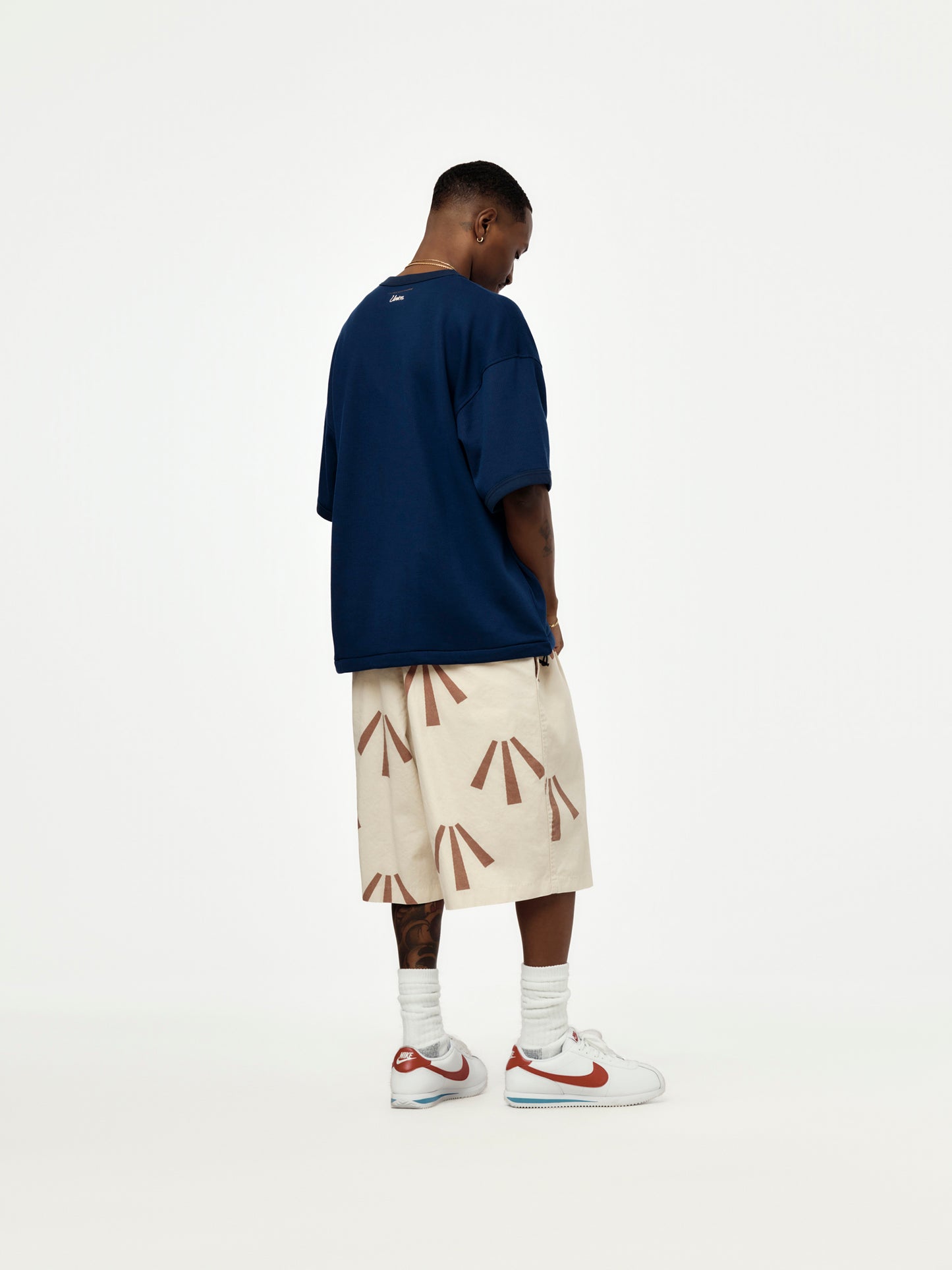 ECHO TEE (NAVY)