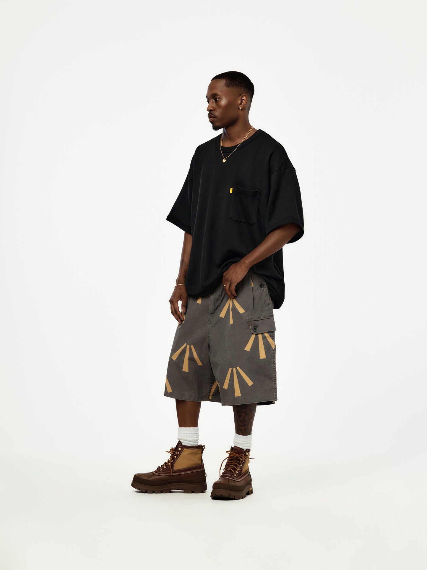 ECHO TEE (BLACK)