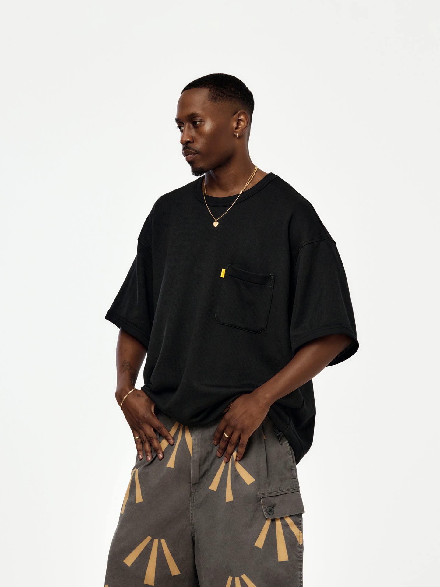 ECHO TEE (BLACK)