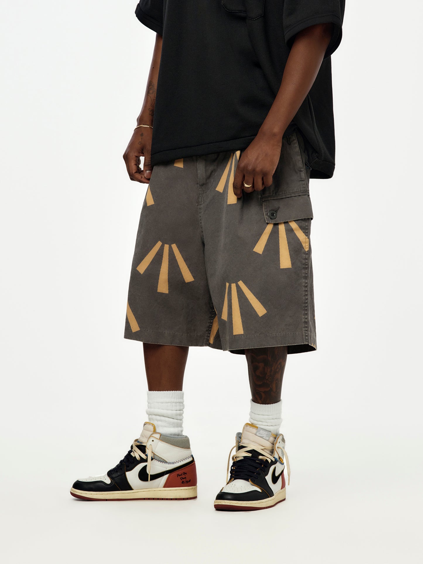SHAW SHORT (DARK GREY)