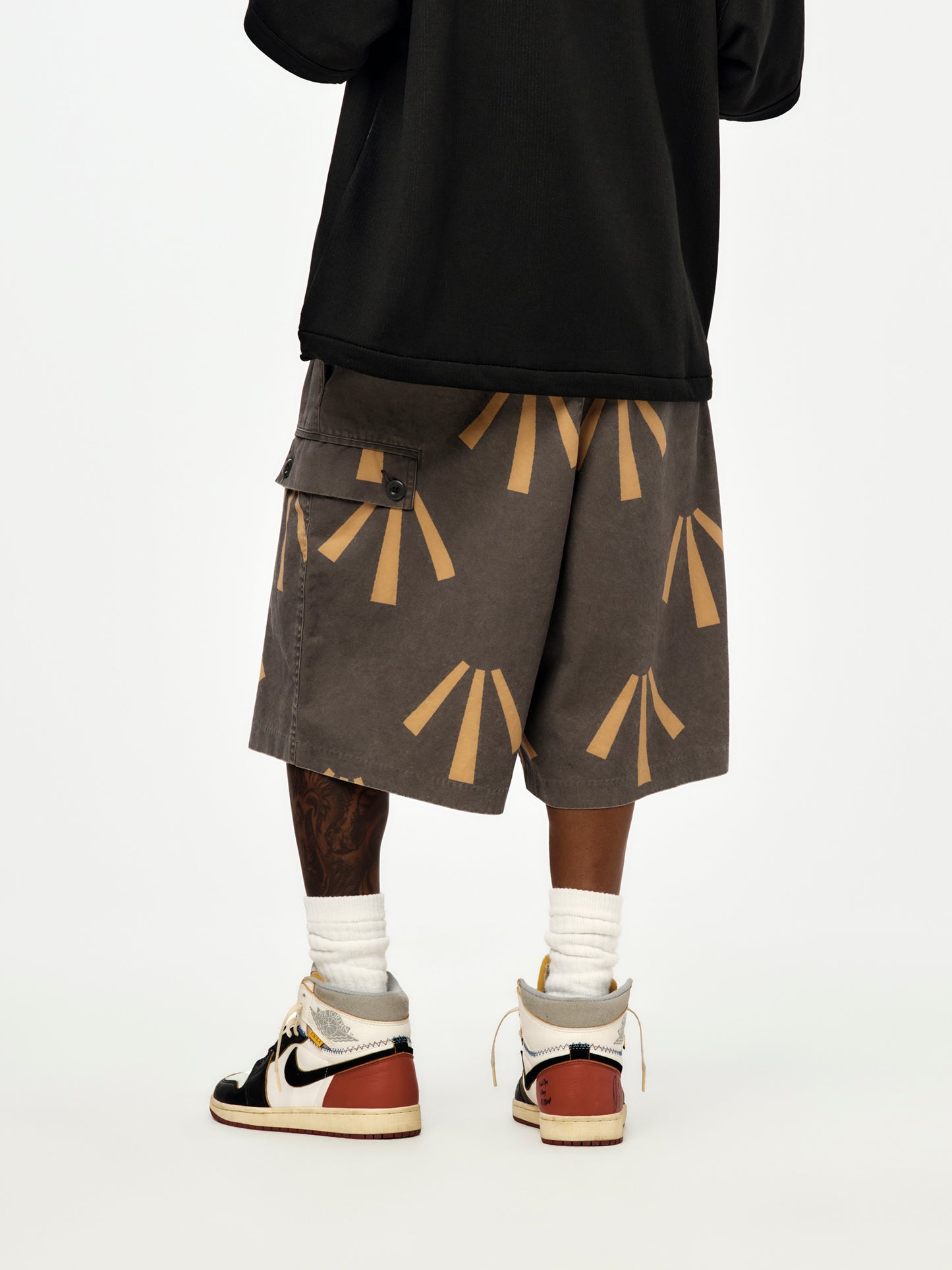 SHAW SHORT (DARK GREY)