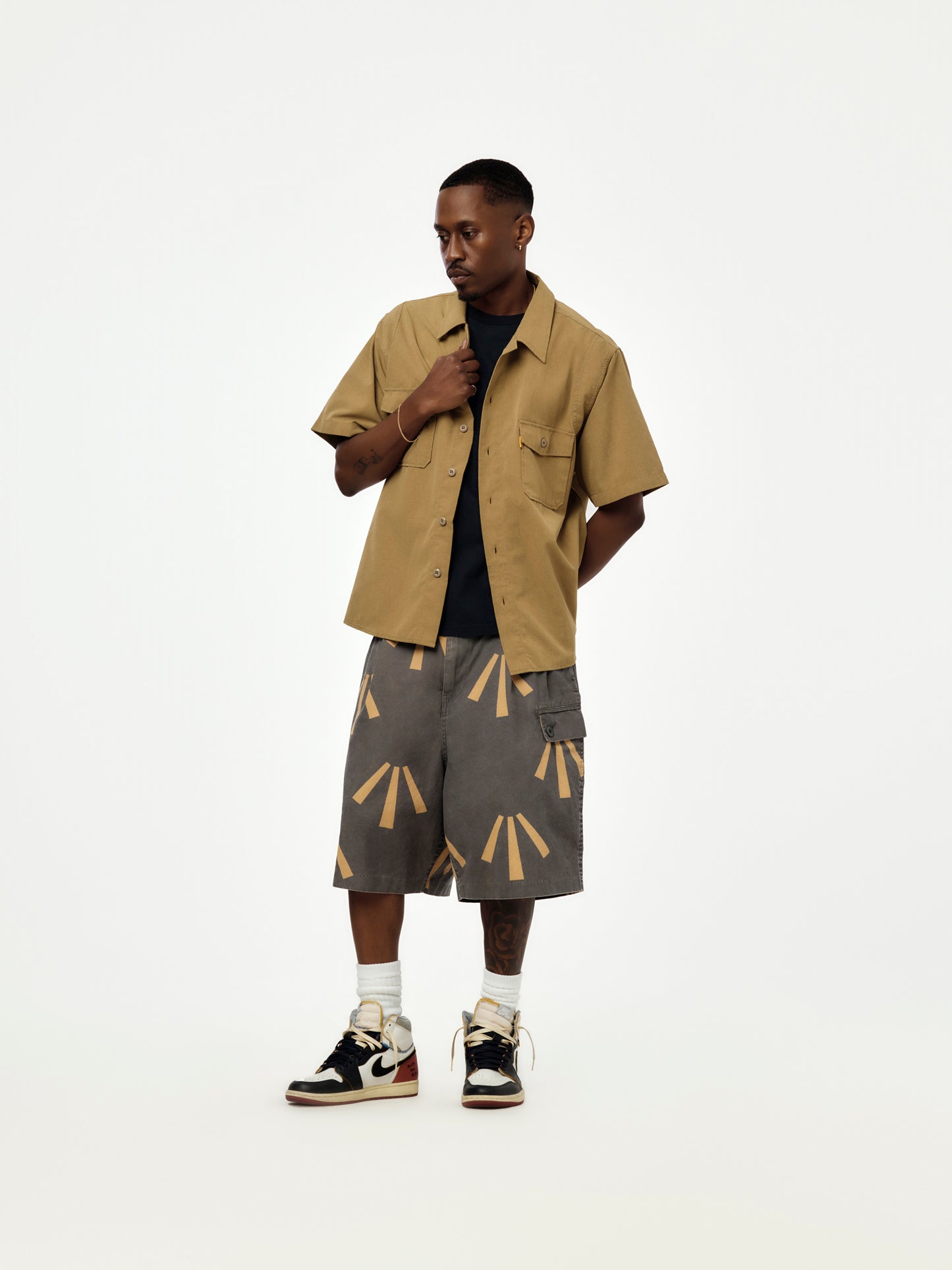 SUNSET SHIRT (KHAKI/ TAN)