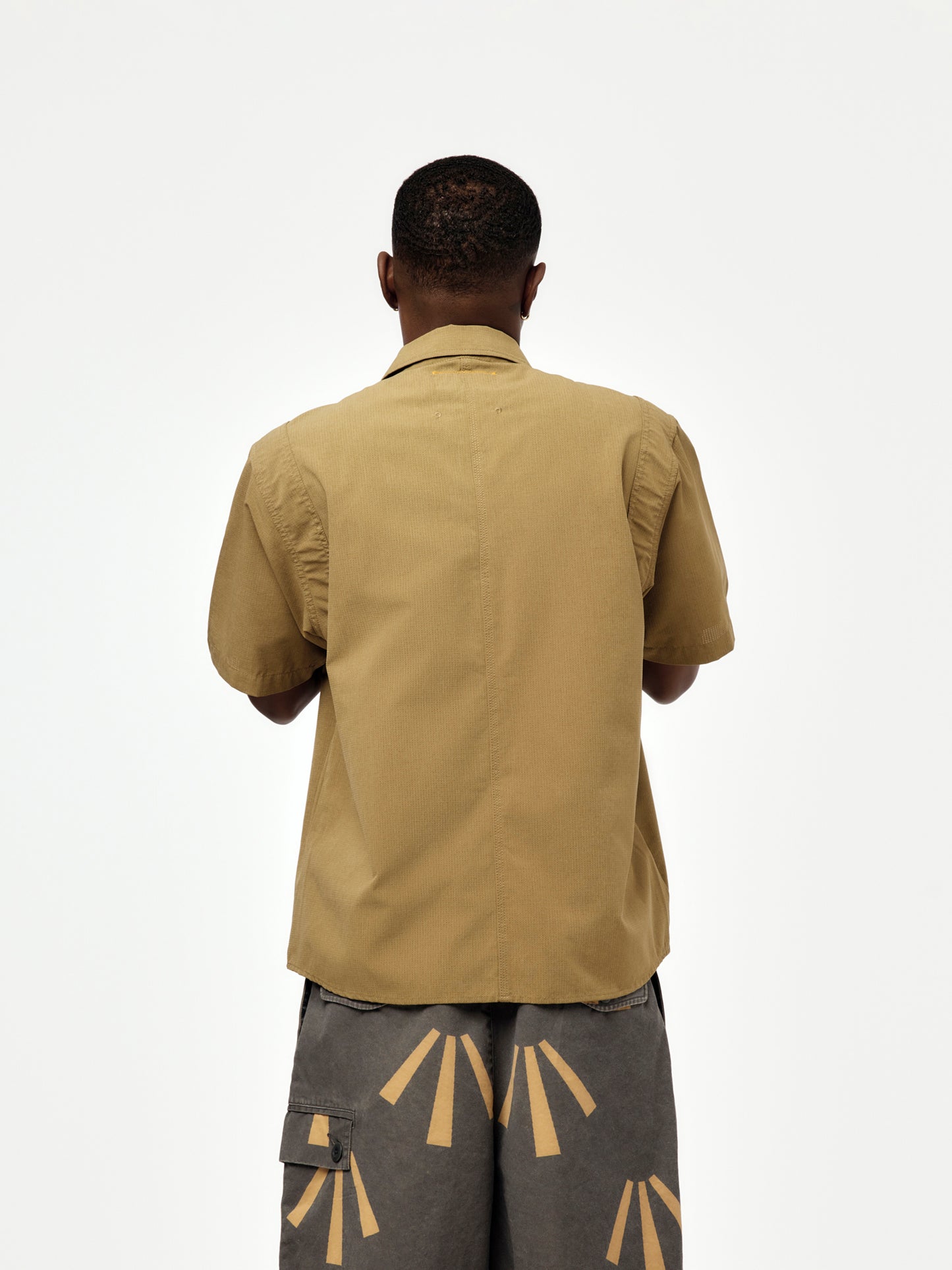 SUNSET SHIRT (KHAKI/ TAN)