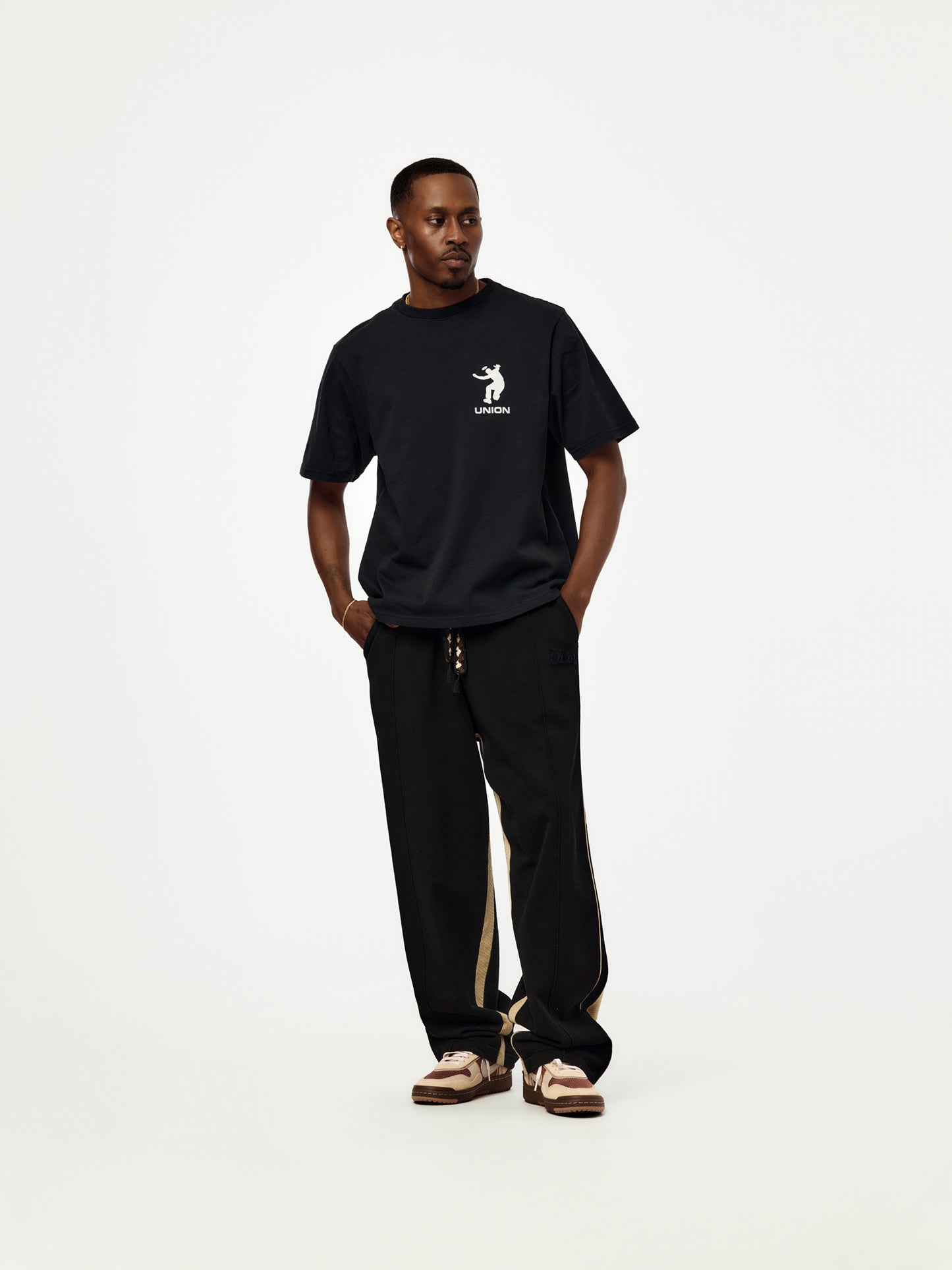 SPRING ST TEE (TRUE BLACK)