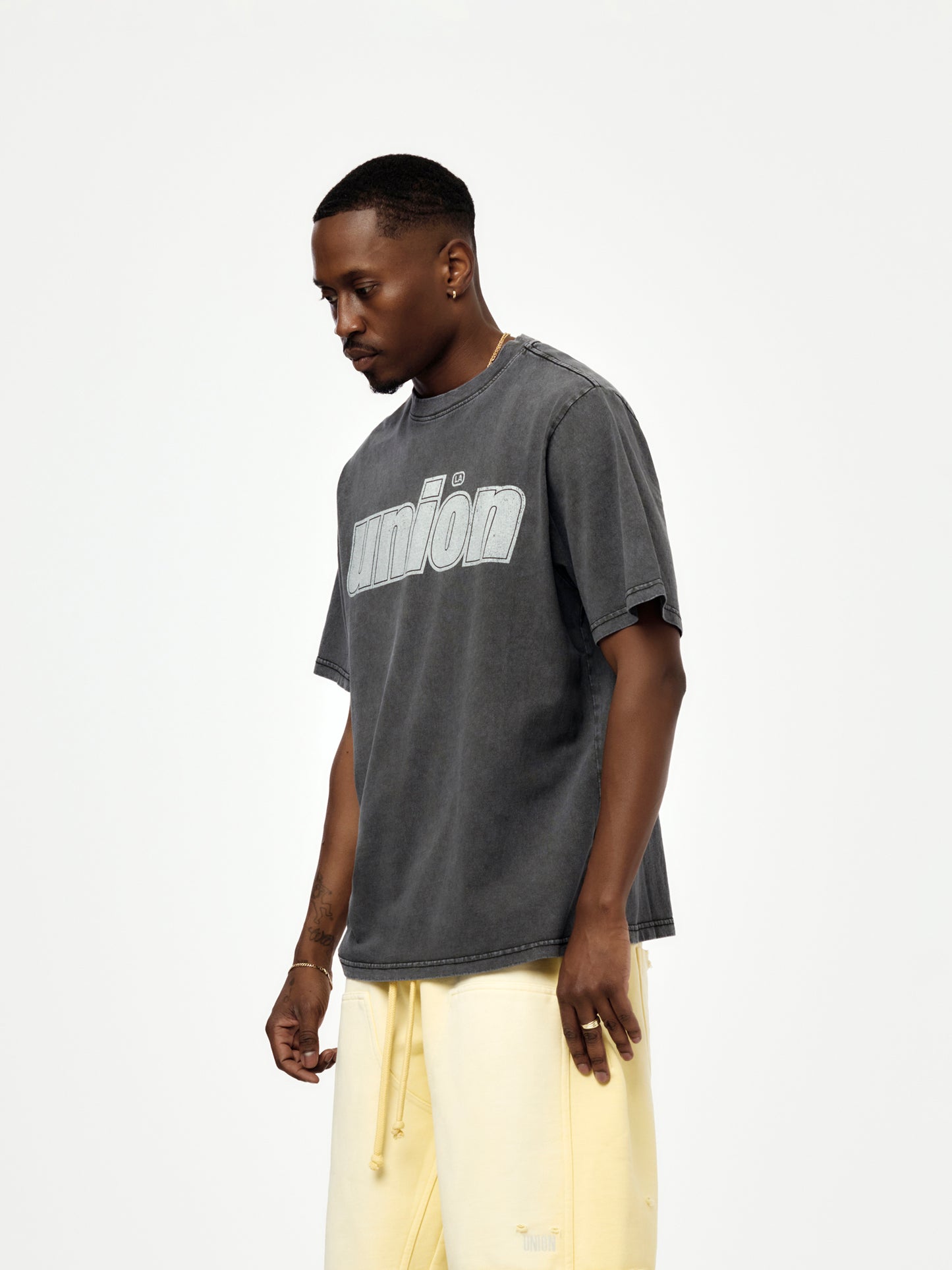 ITALICS TEE (VINTAGE BLACK)