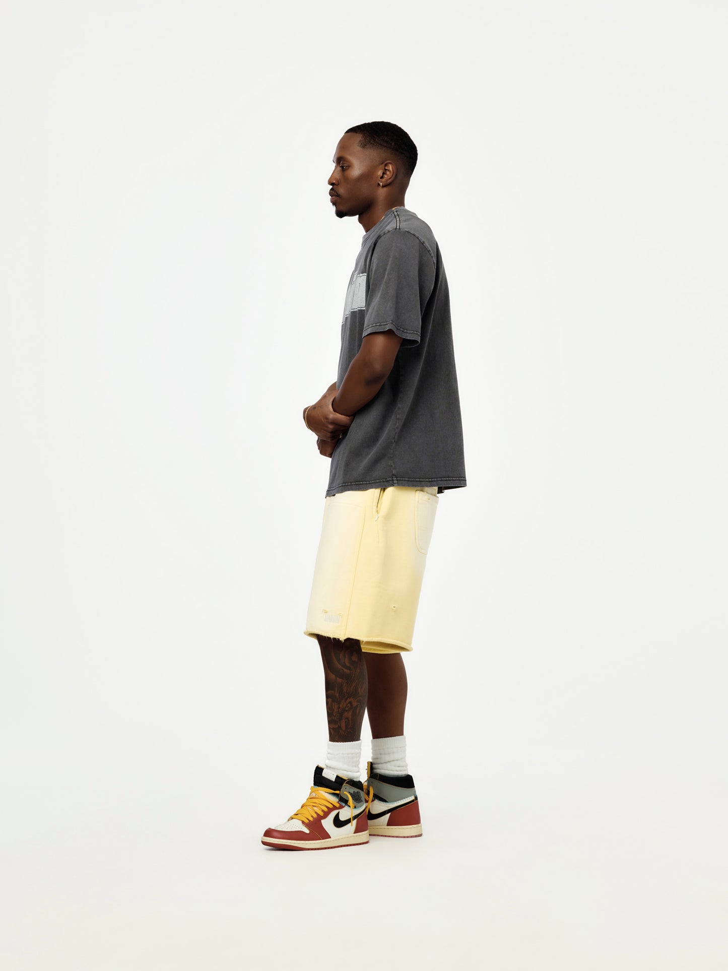 ITALICS TEE (VINTAGE BLACK)