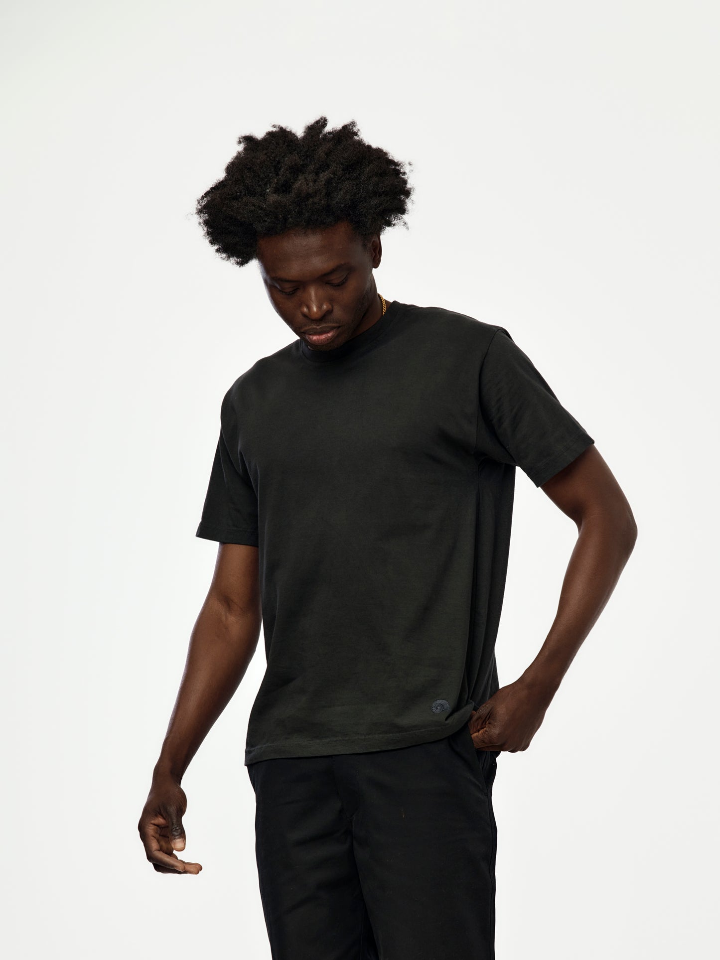 Classic T-shirt (Black)