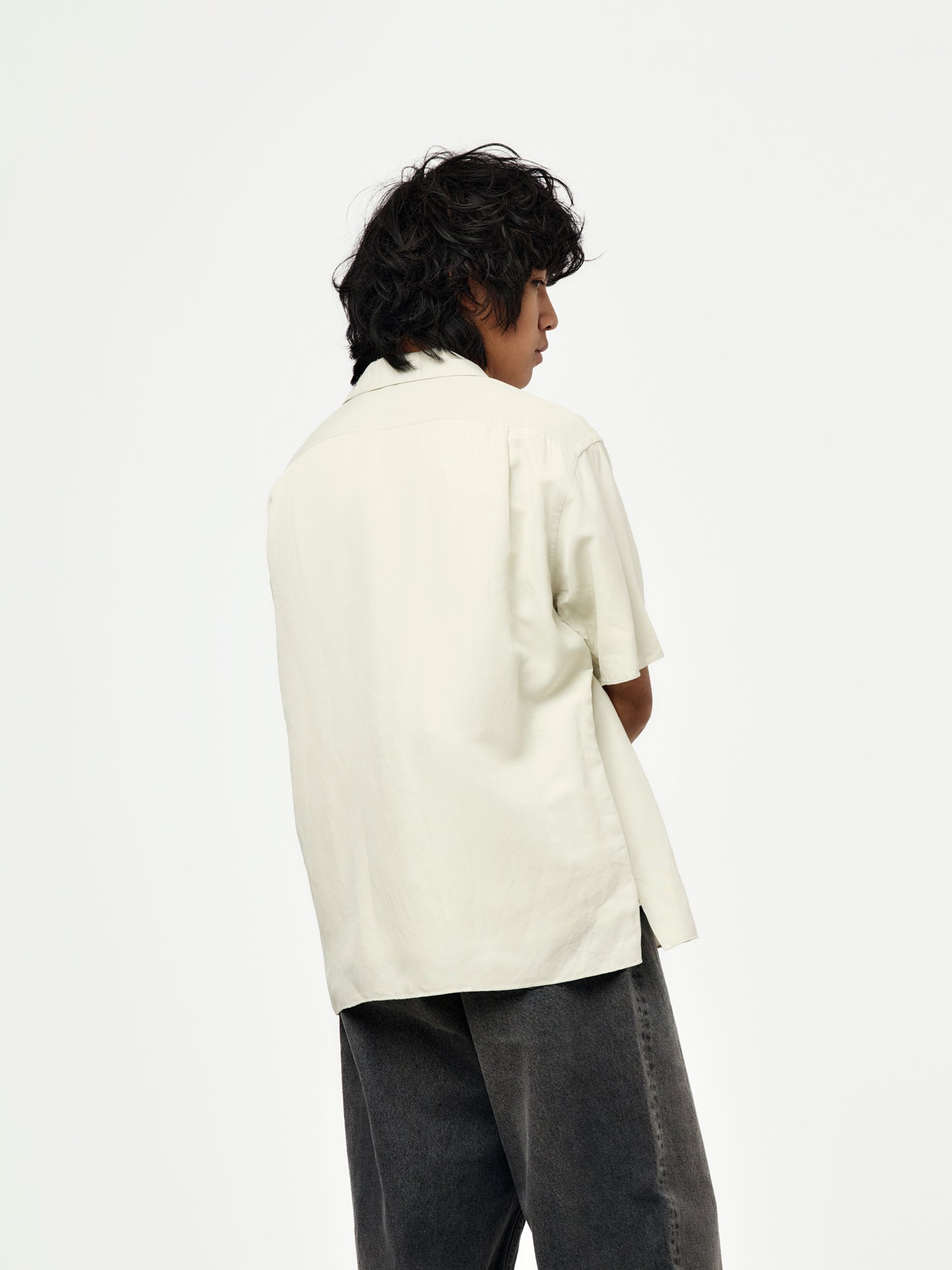 Vintage Silk Linen Short-Sleeve Open Collar Shirt (Ecru)