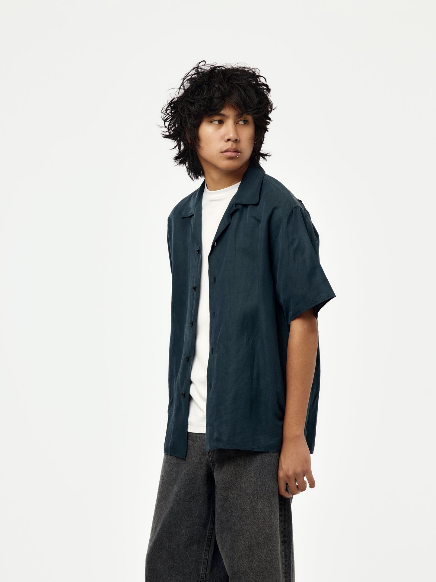 Vintage Silk Linen Short-Sleeve Open Collar Shirt (Navy)