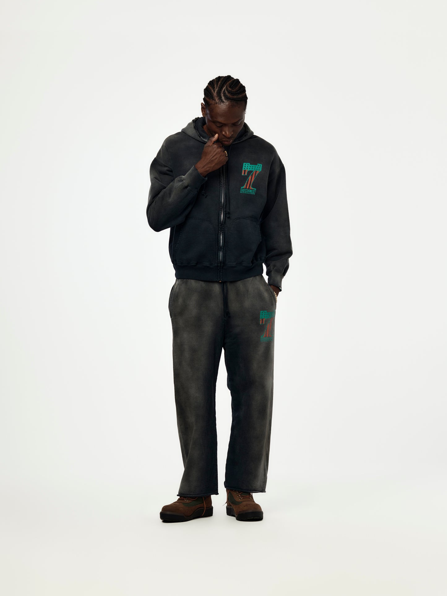 #7 Vinyl Aged Sweatpants (Black)