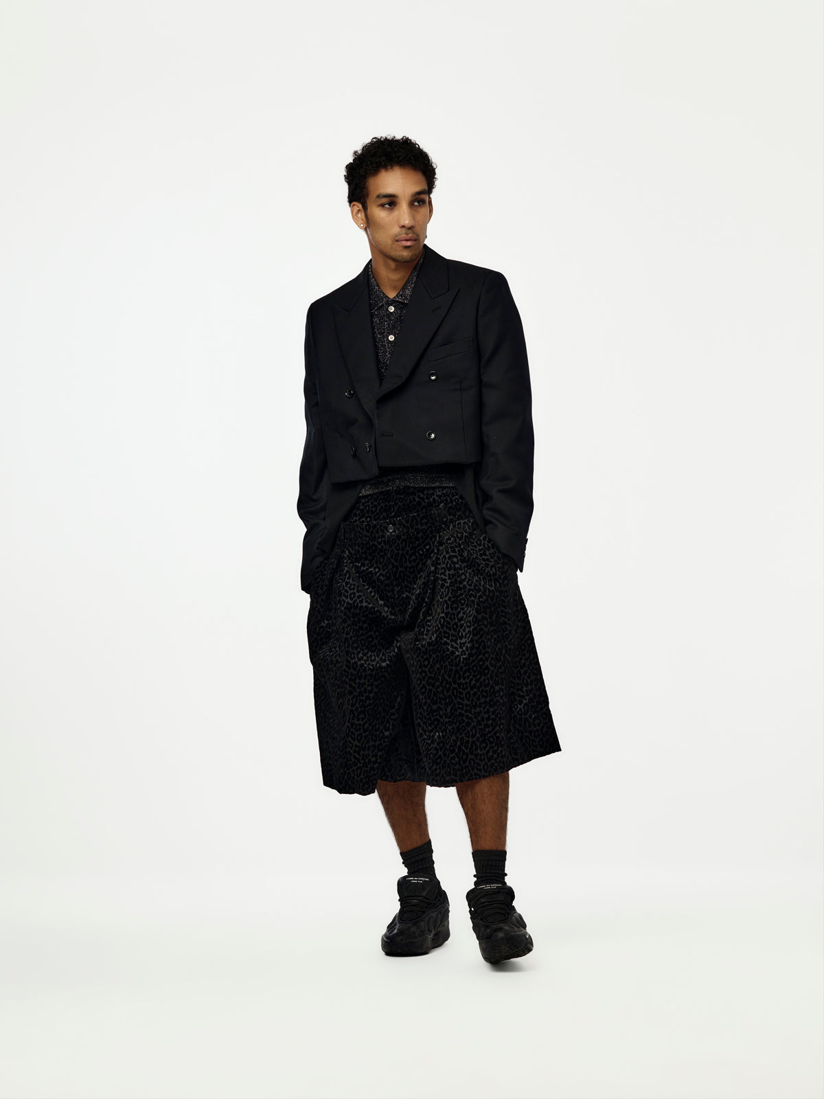 PR-J032-051 (Black)