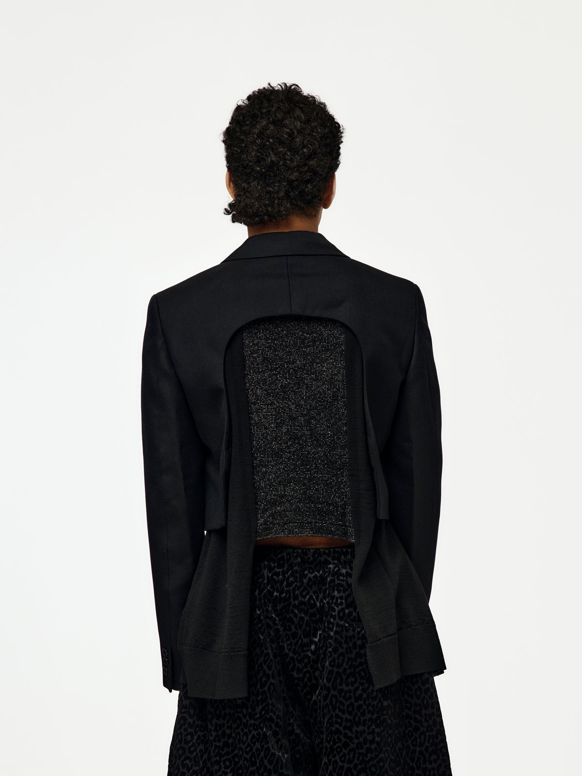 PR-J032-051 (Black)