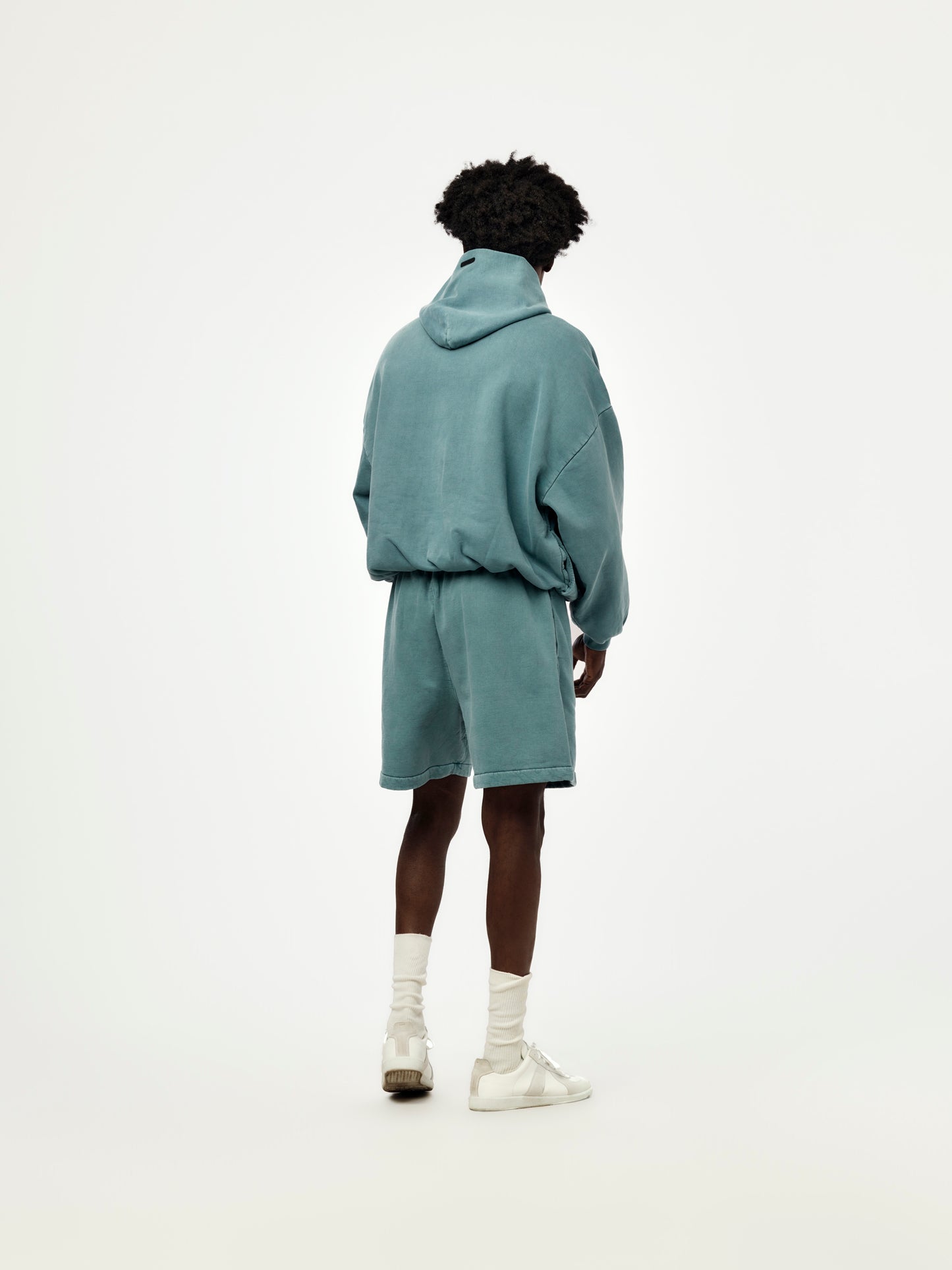 SIGNATURE CLASSIC SHORT (FADED COASTAL)
