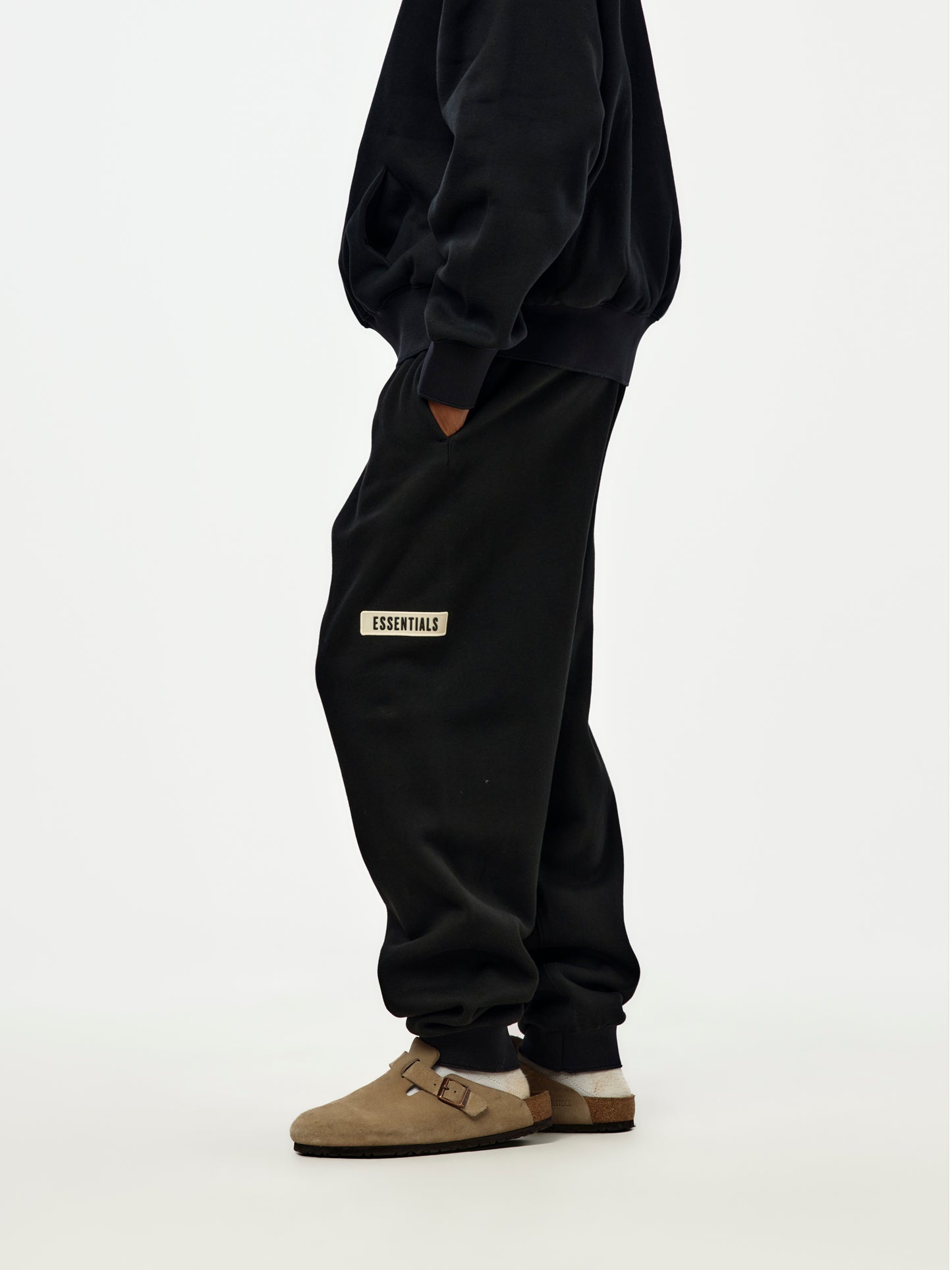 CLASSIC FIT SWEATPANT (VINTAGE BLACK)