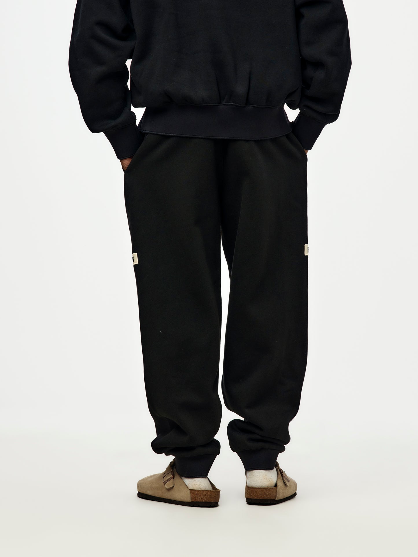 CLASSIC FIT SWEATPANT (VINTAGE BLACK)