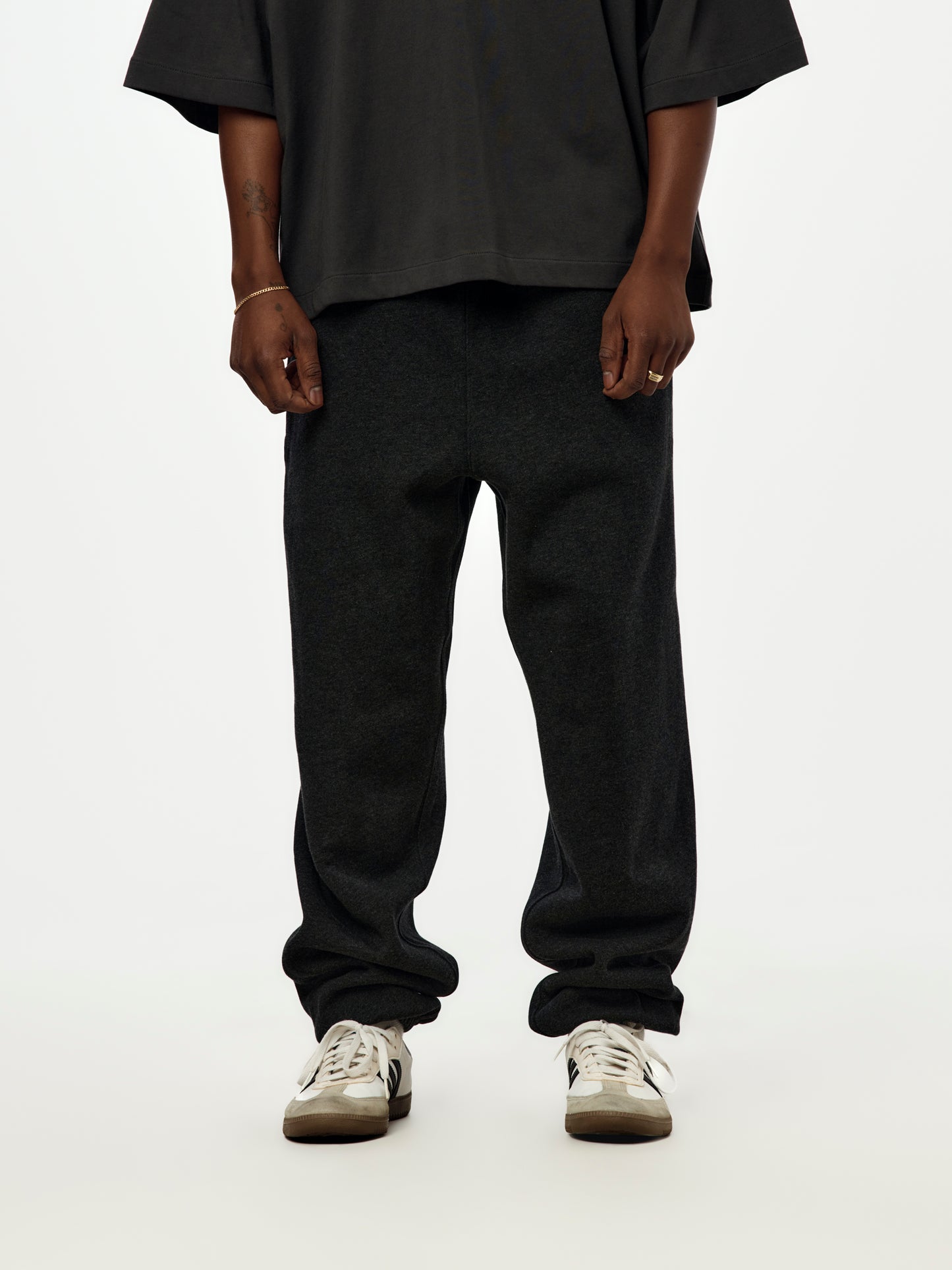 CLASSIC FLEECE SWEATPANT (IRON GREY HEATHER)
