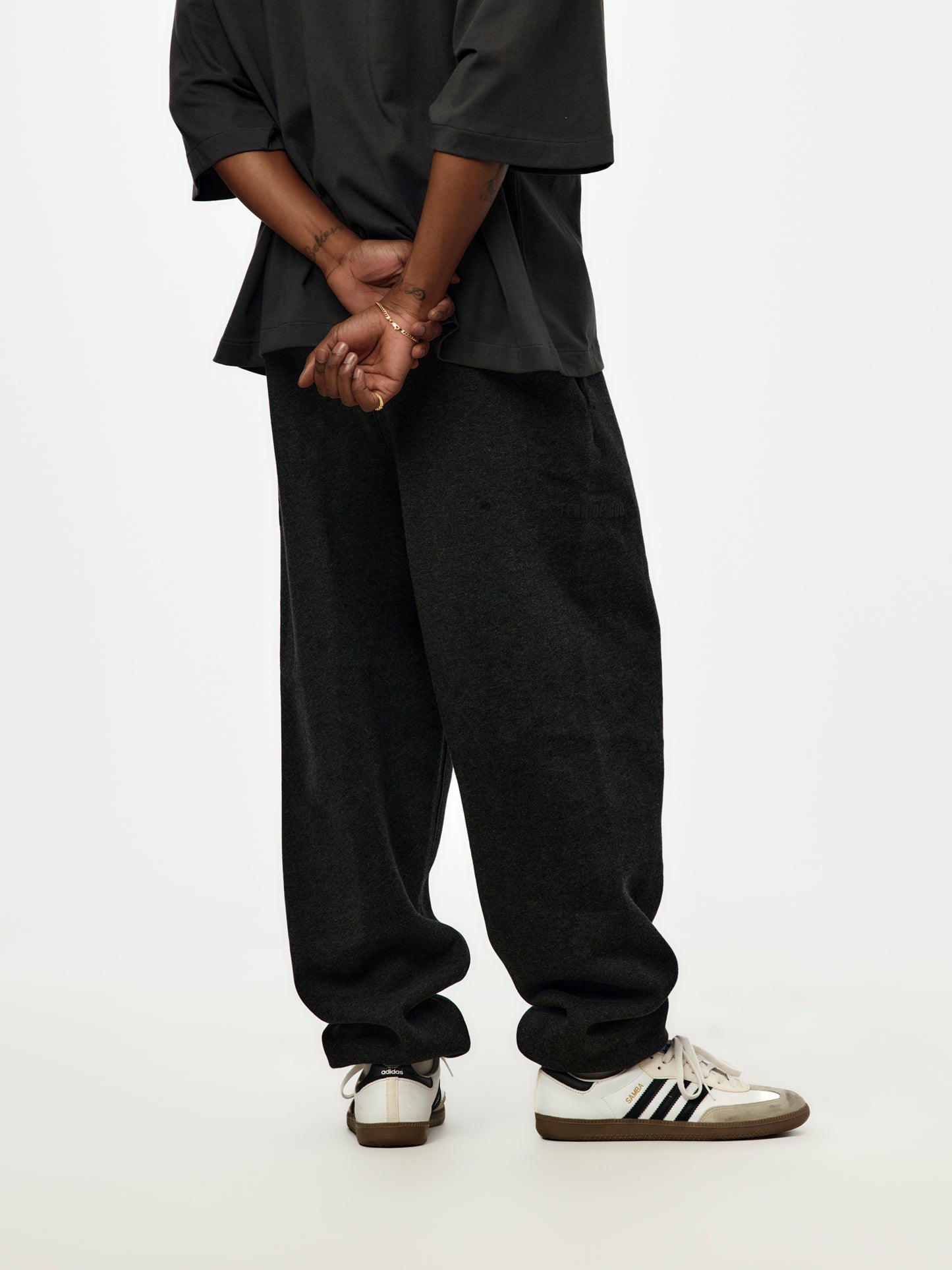 CLASSIC FLEECE SWEATPANT (IRON GREY HEATHER)