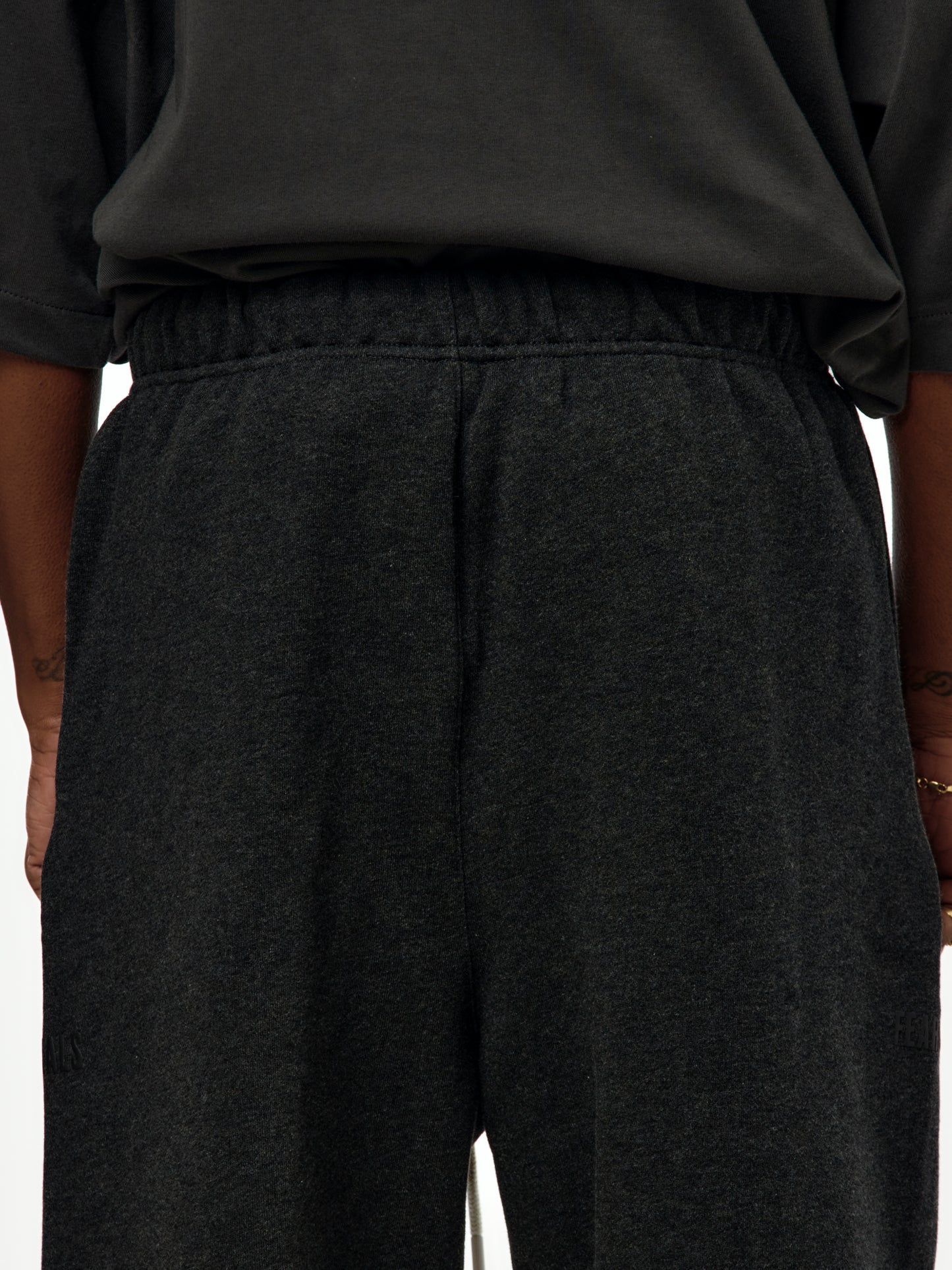 CLASSIC FLEECE SWEATPANT (IRON GREY HEATHER)