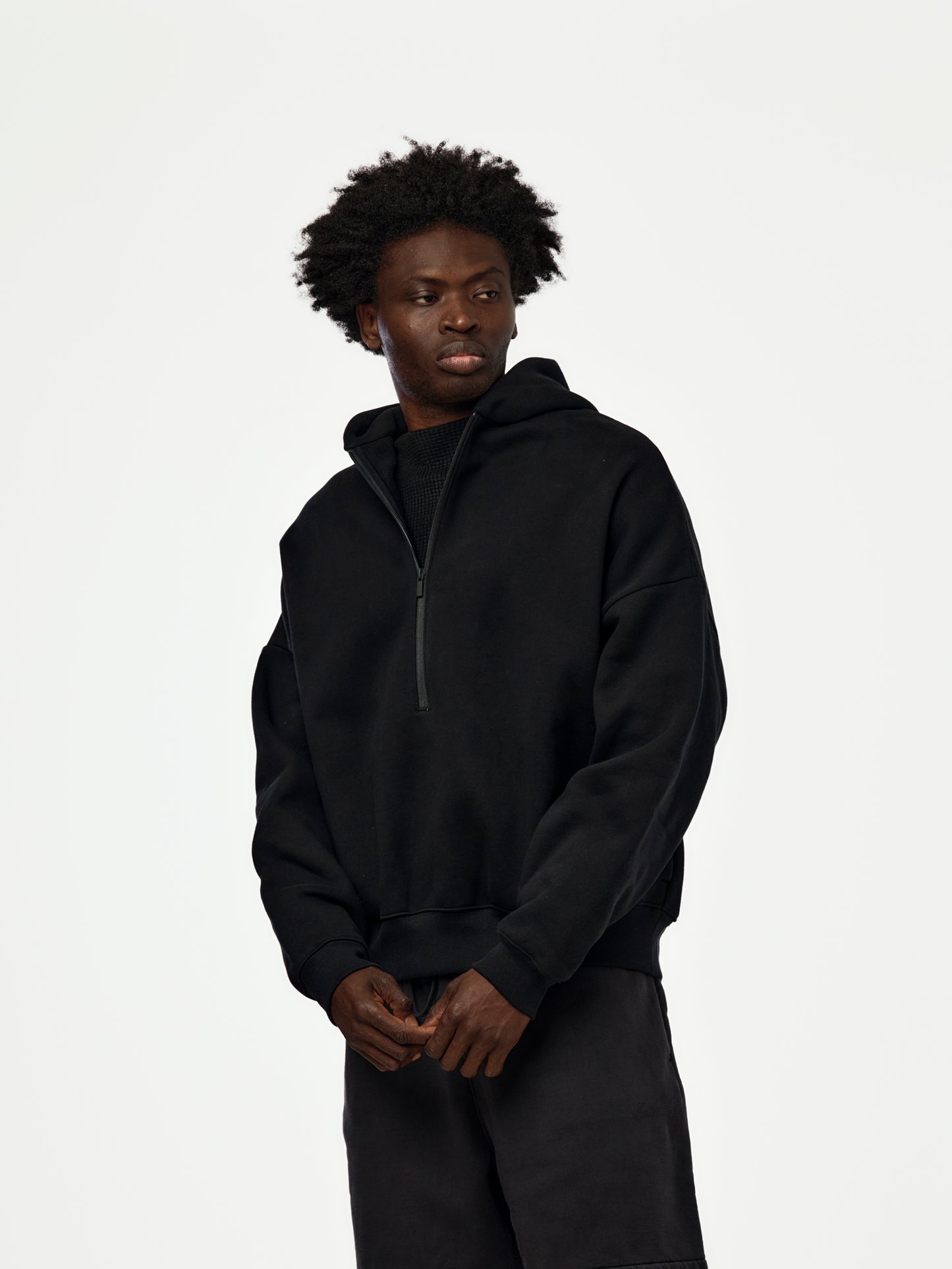 PROPERTY LOUNGE HALF ZIP HOODIE (BLACK)
