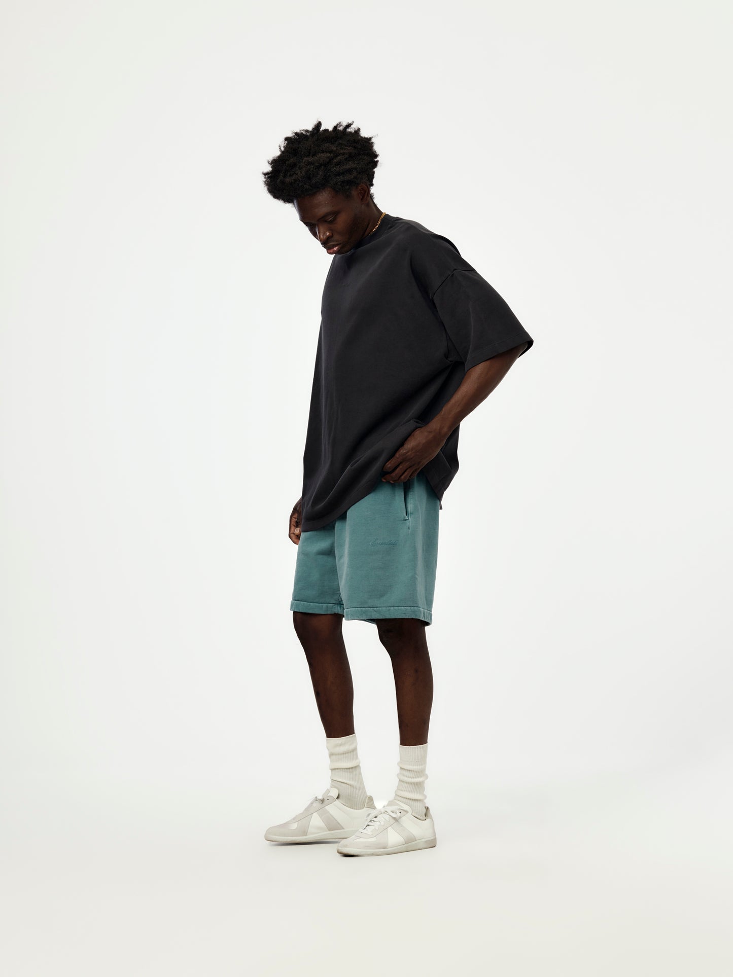 SIGNATURE 90'S SHORT SLEEVE TEE (FADED BLACK)
