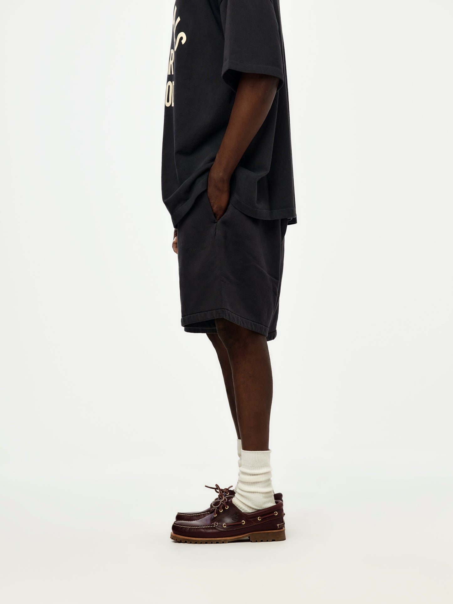 SIGNATURE CLASSIC SHORT (FADED BLACK)