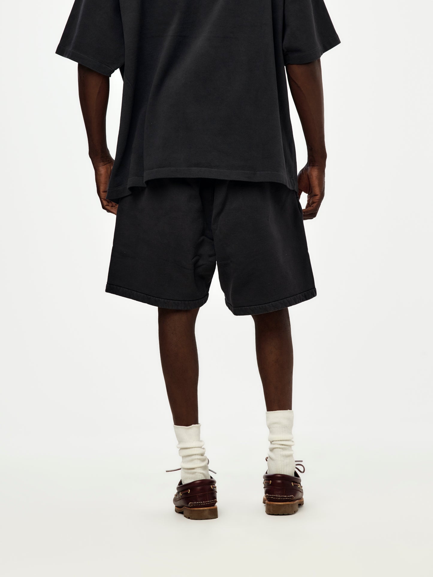 SIGNATURE CLASSIC SHORT (FADED BLACK)